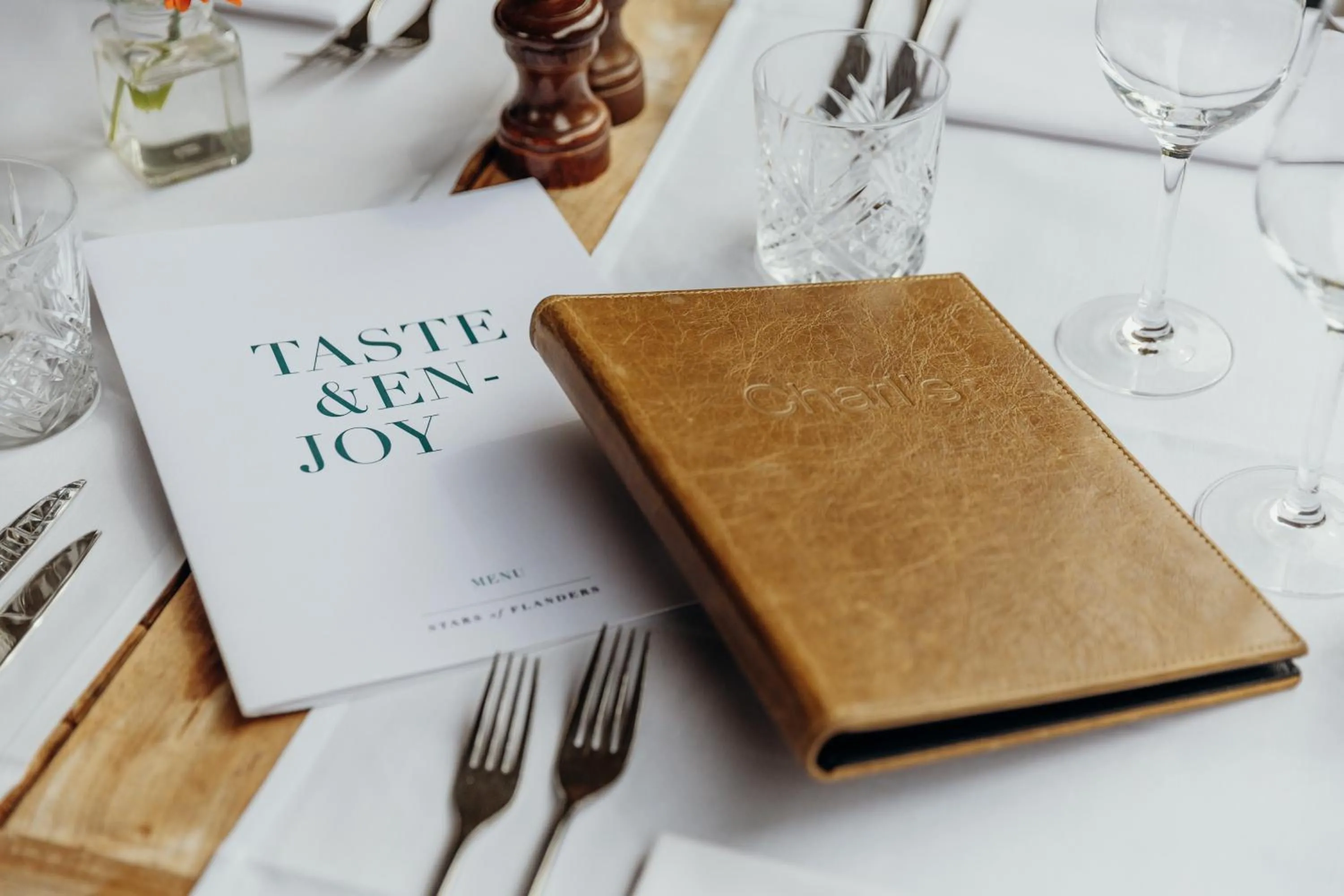 Restaurant/places to eat in Charl's