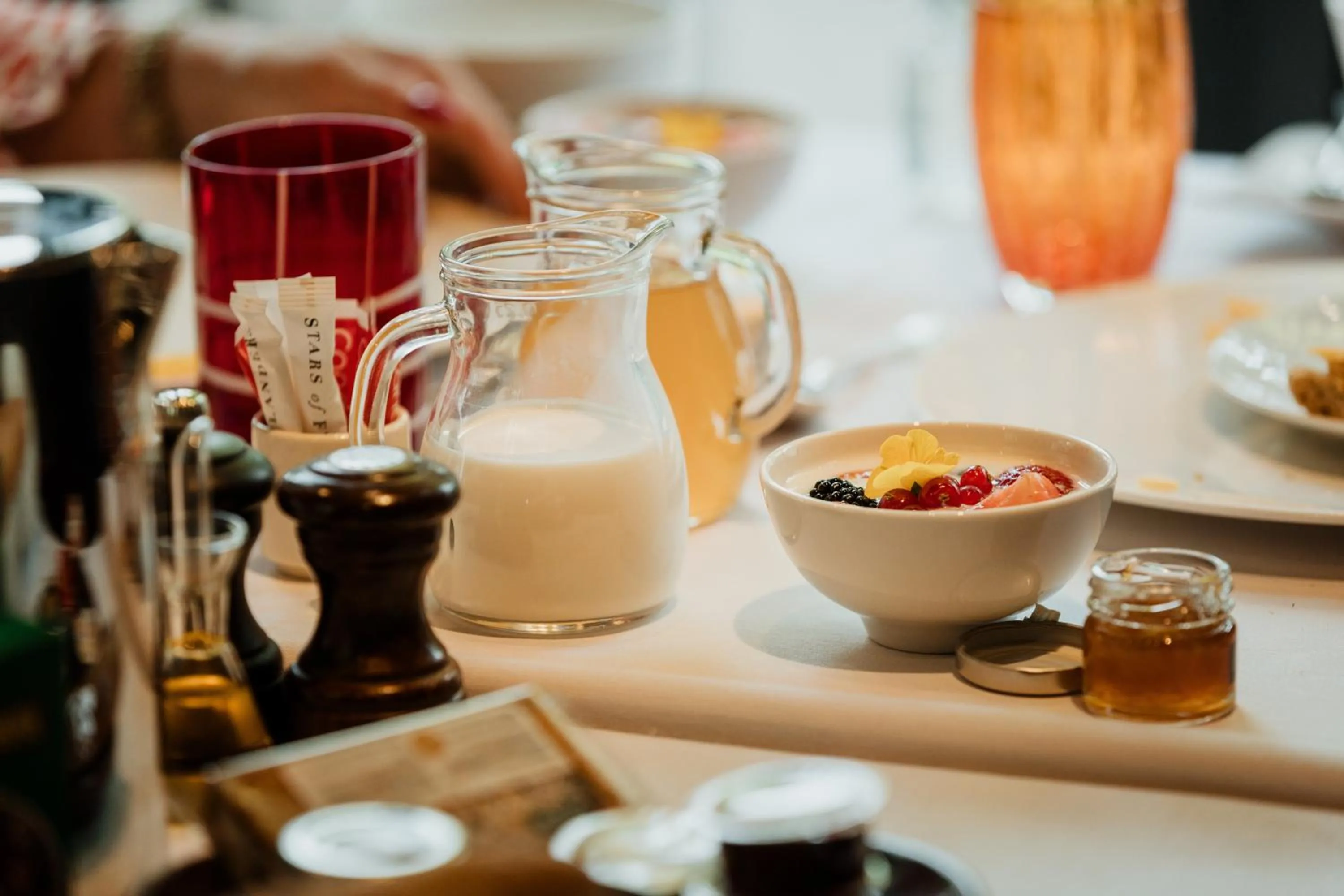 Continental breakfast in Charl's