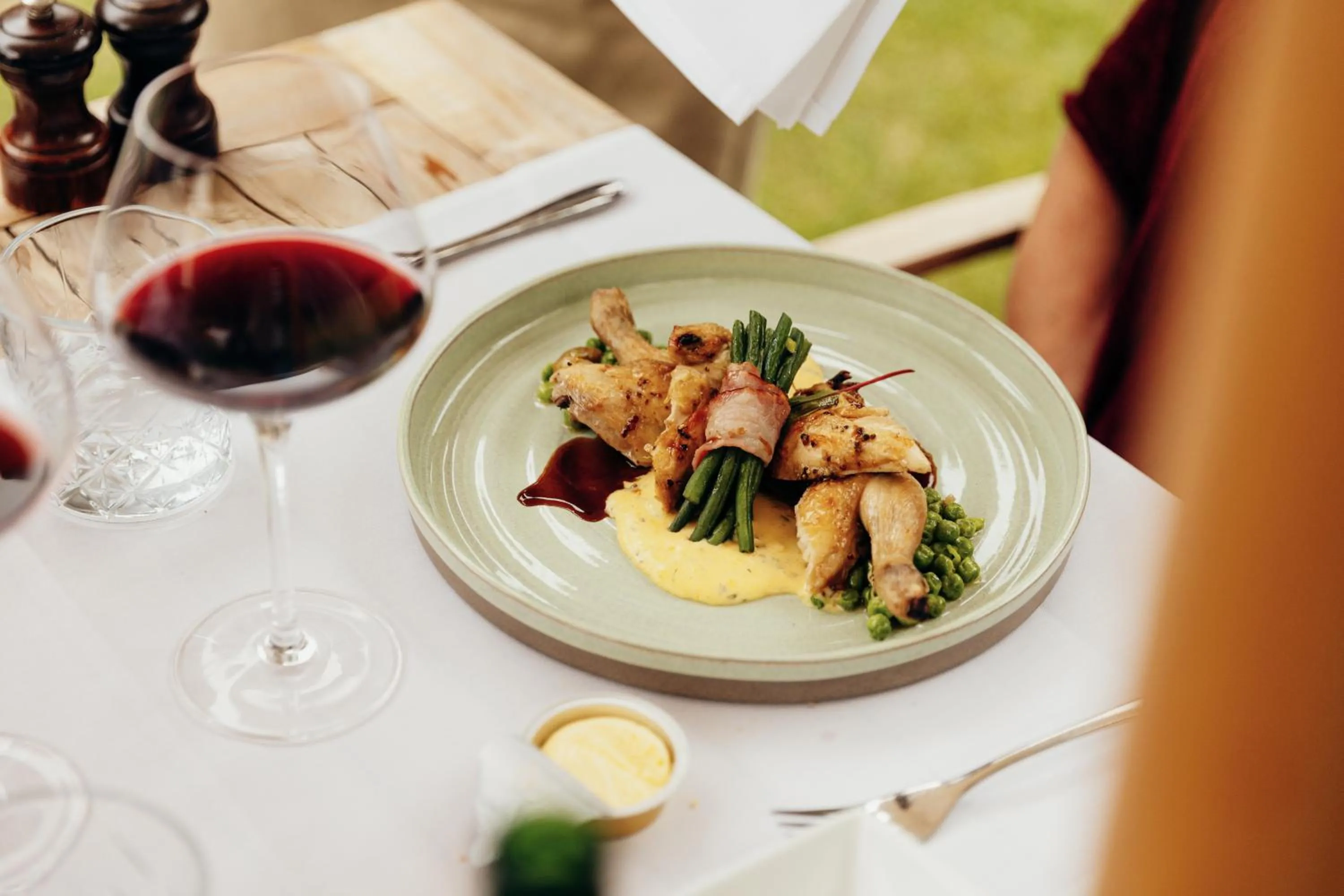 Restaurant/places to eat in Charl's