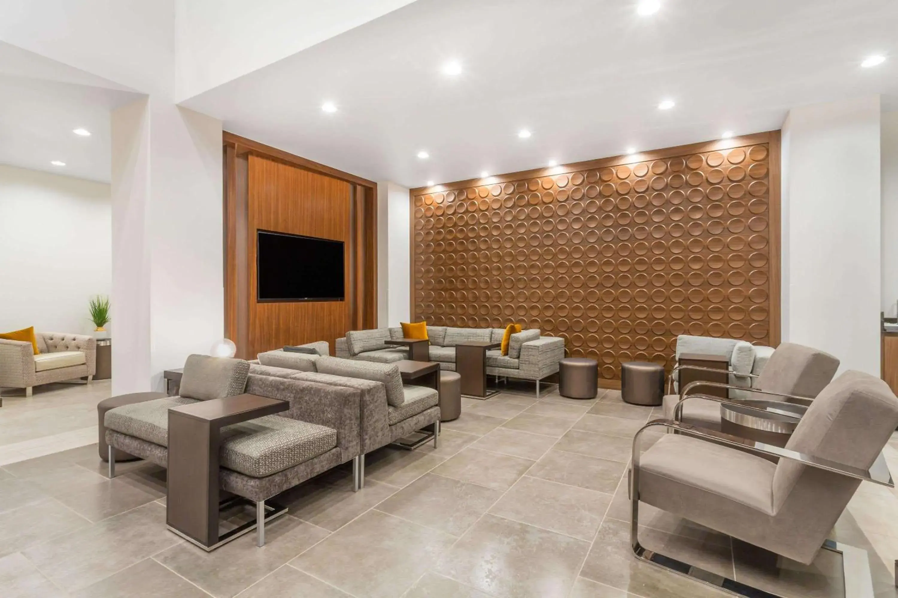 Lobby or reception in Wingate by Wyndham Hurricane Zion National Park Lobby or reception in Wingate by Wyndham Hurricane Zion National Park