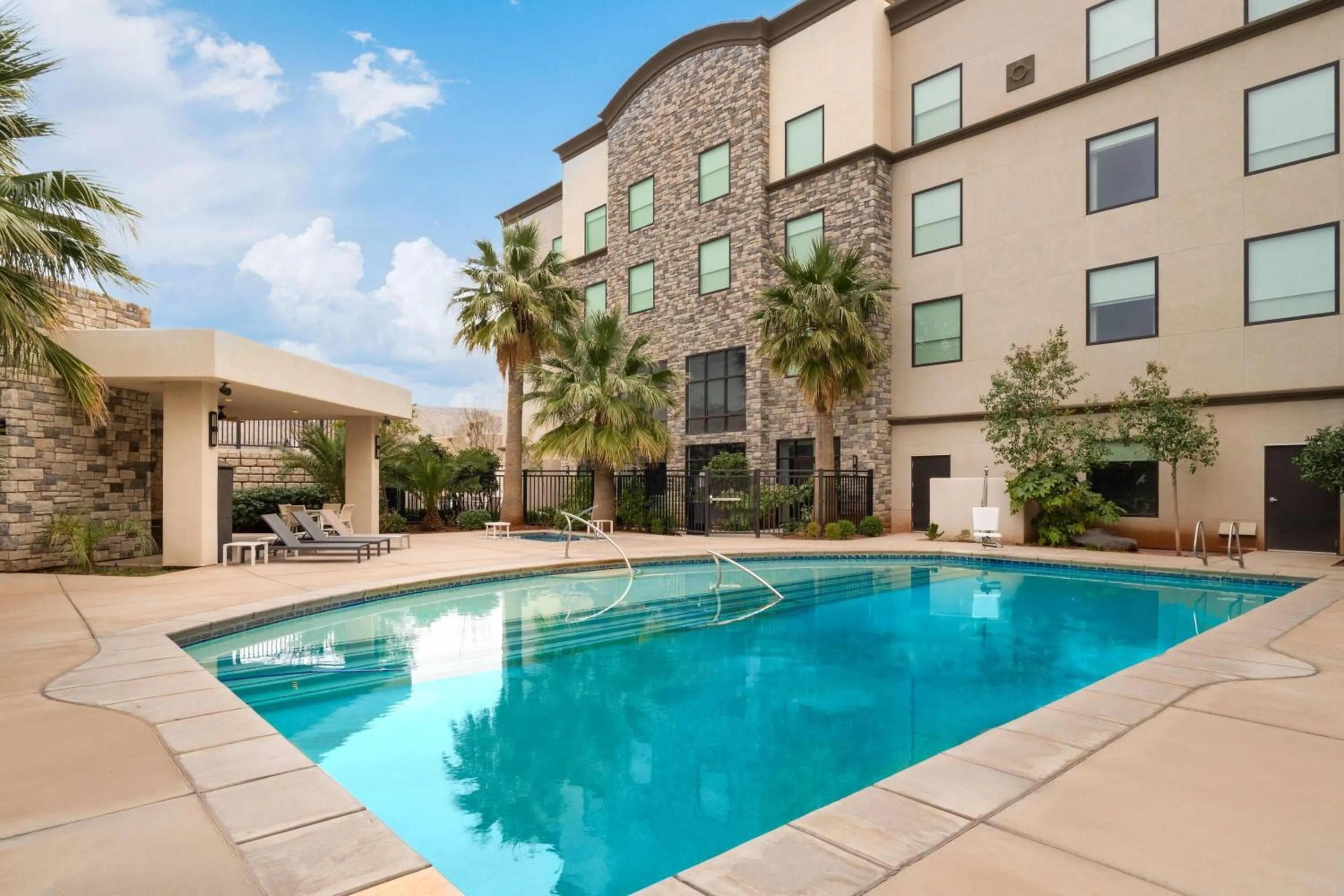 Swimming pool in Wingate by Wyndham Hurricane Zion National Park