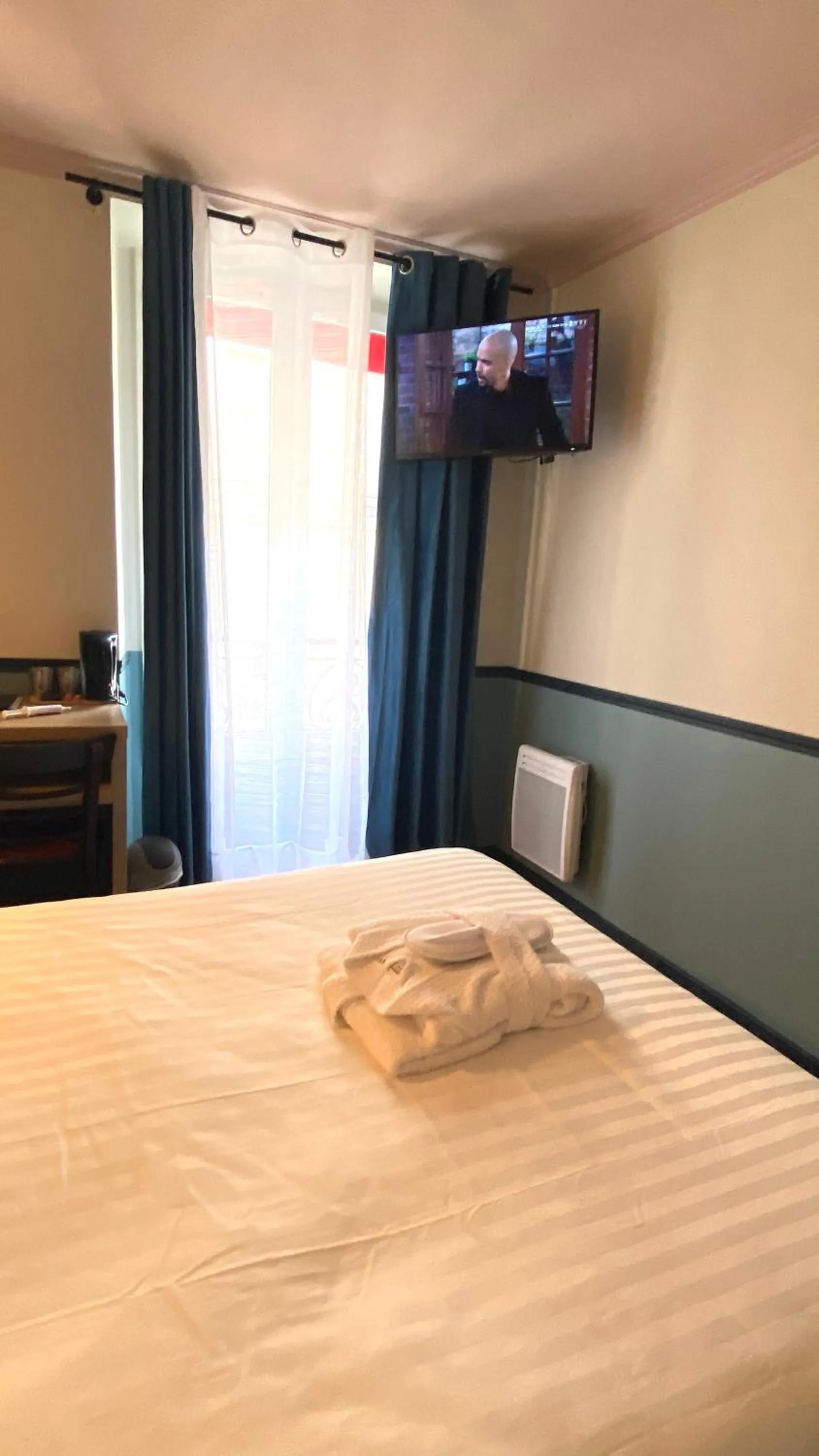 Bed in Amadeus Hotel