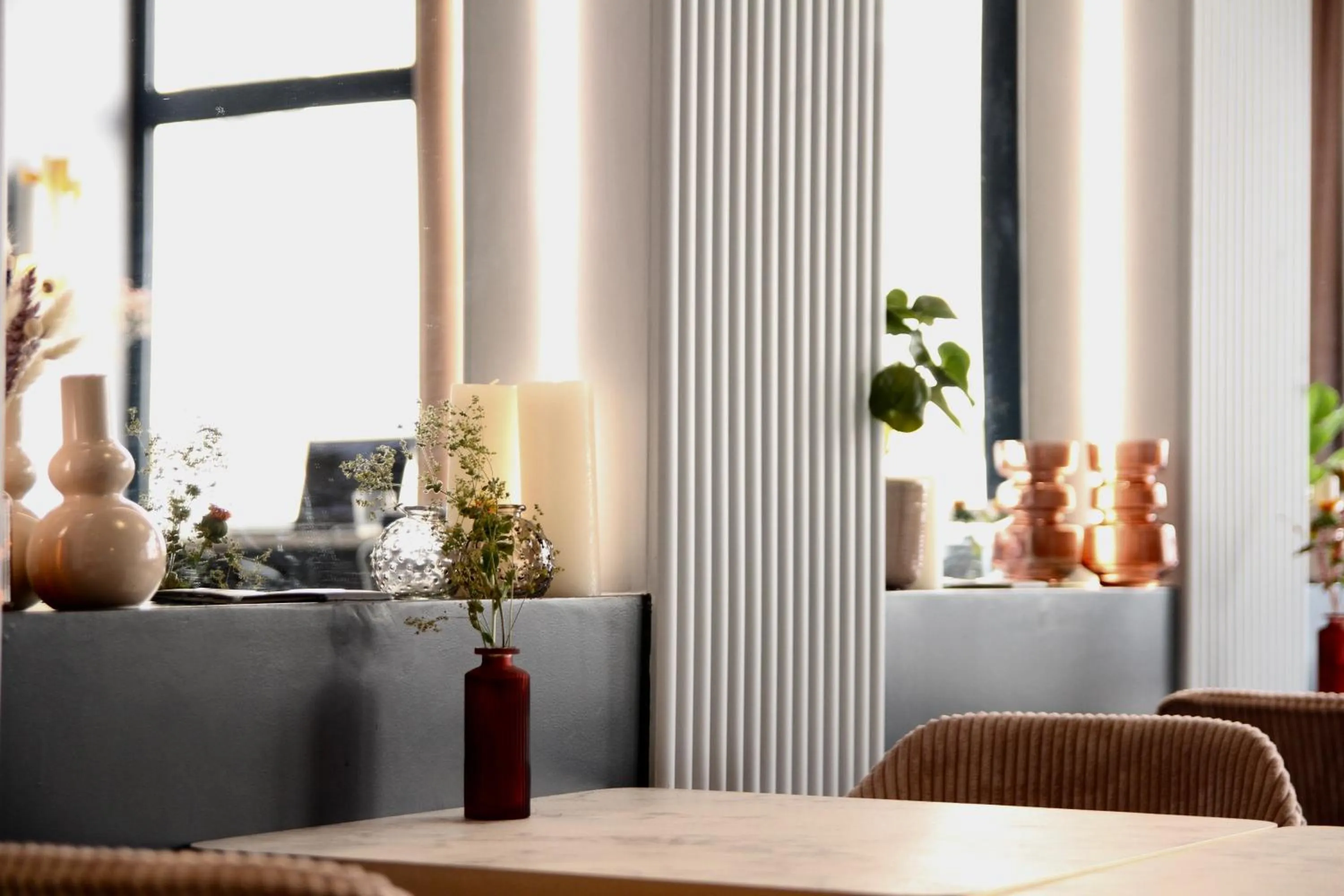 Communal lounge/ TV room in Amadeus Hotel