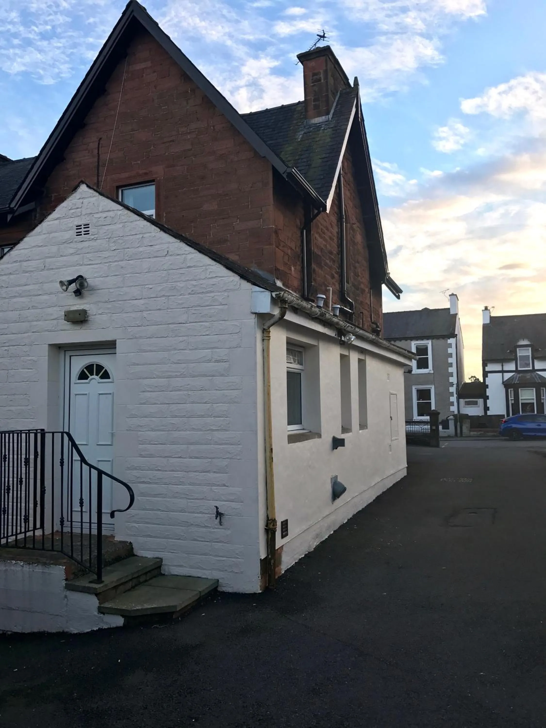 Property building in Glenlossie Guest House