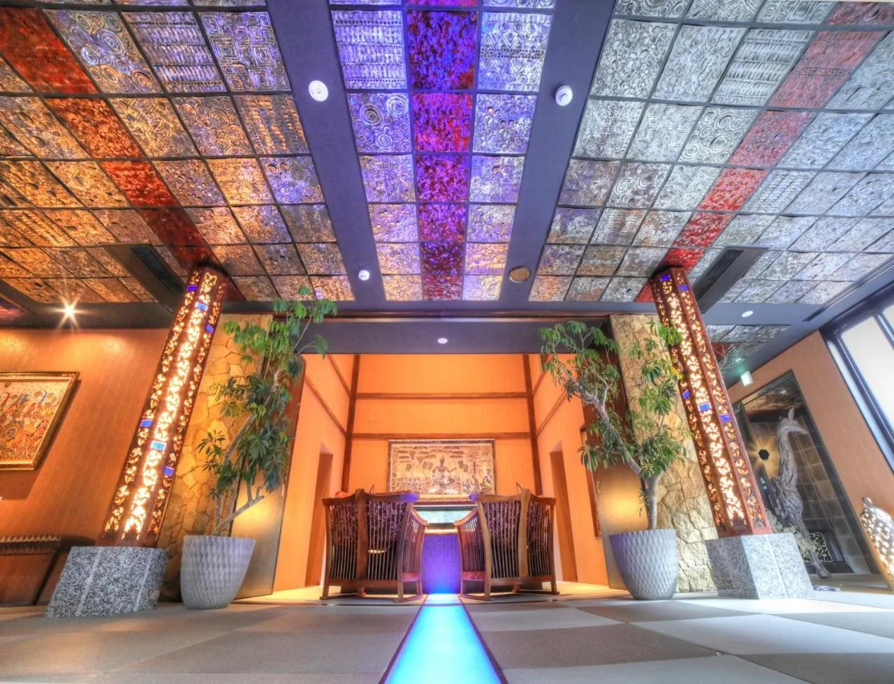 Day in Balinese onsen ryokan Hakone Airu