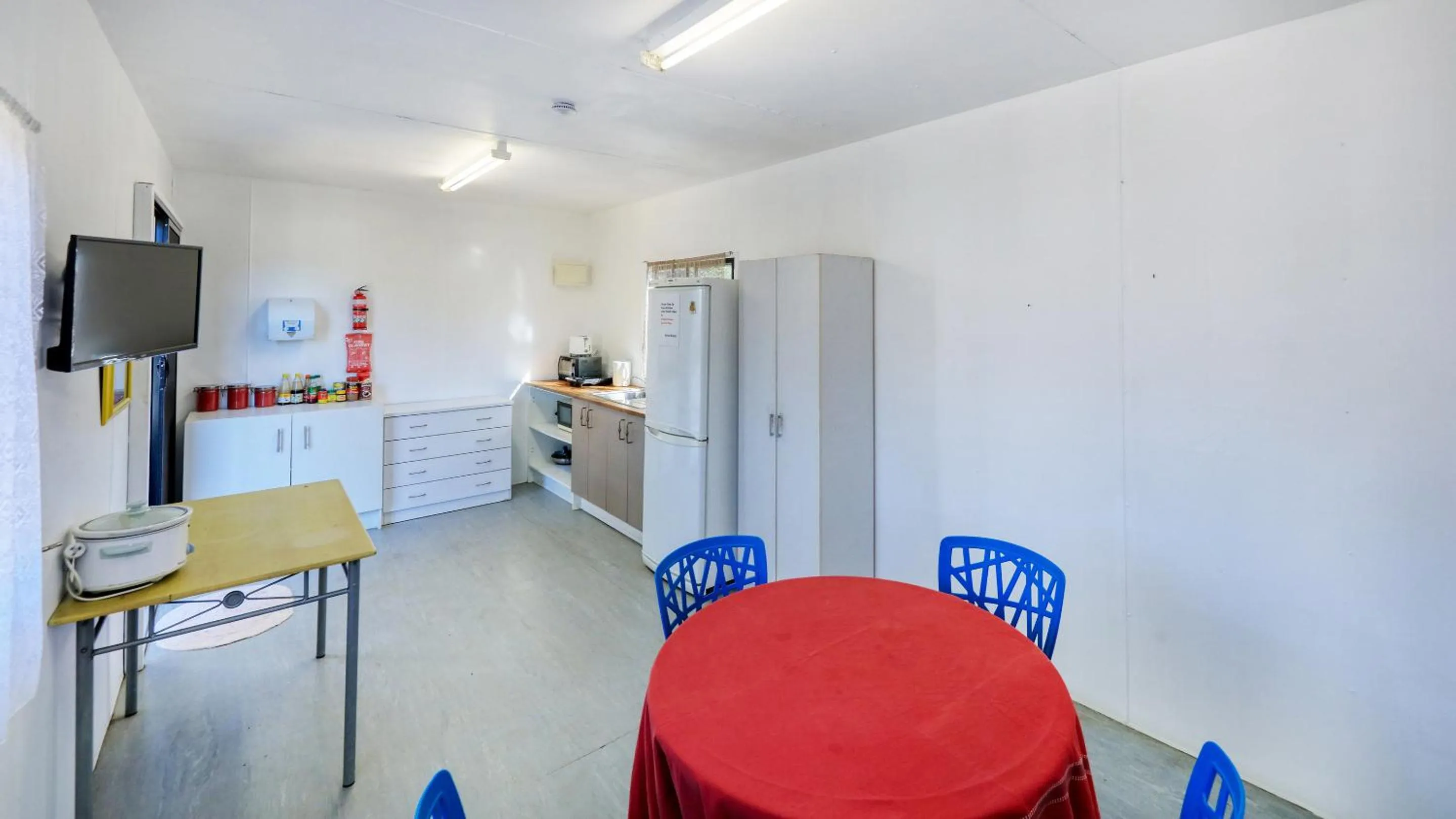 kitchen in Silver Wattle Cabins