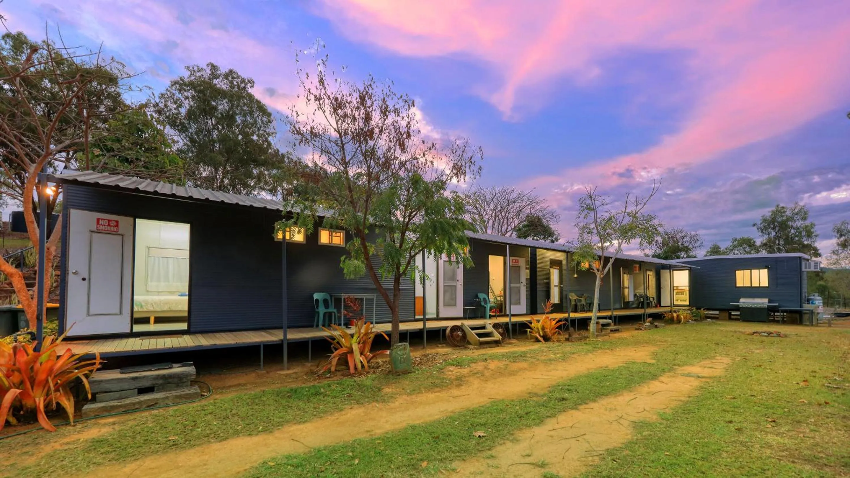 Property building in Silver Wattle Cabins