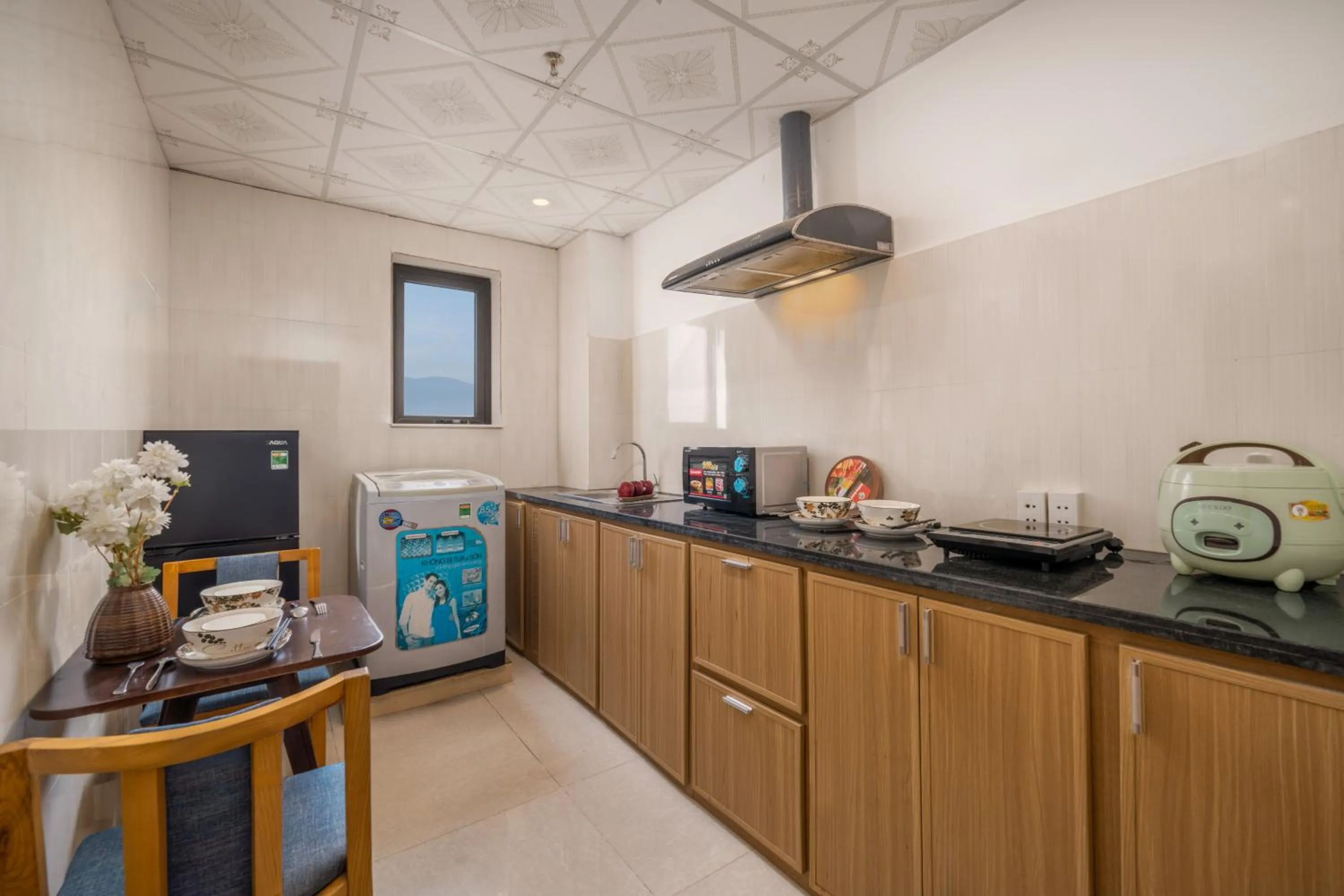 stove in Maxhome Luxury Hotel