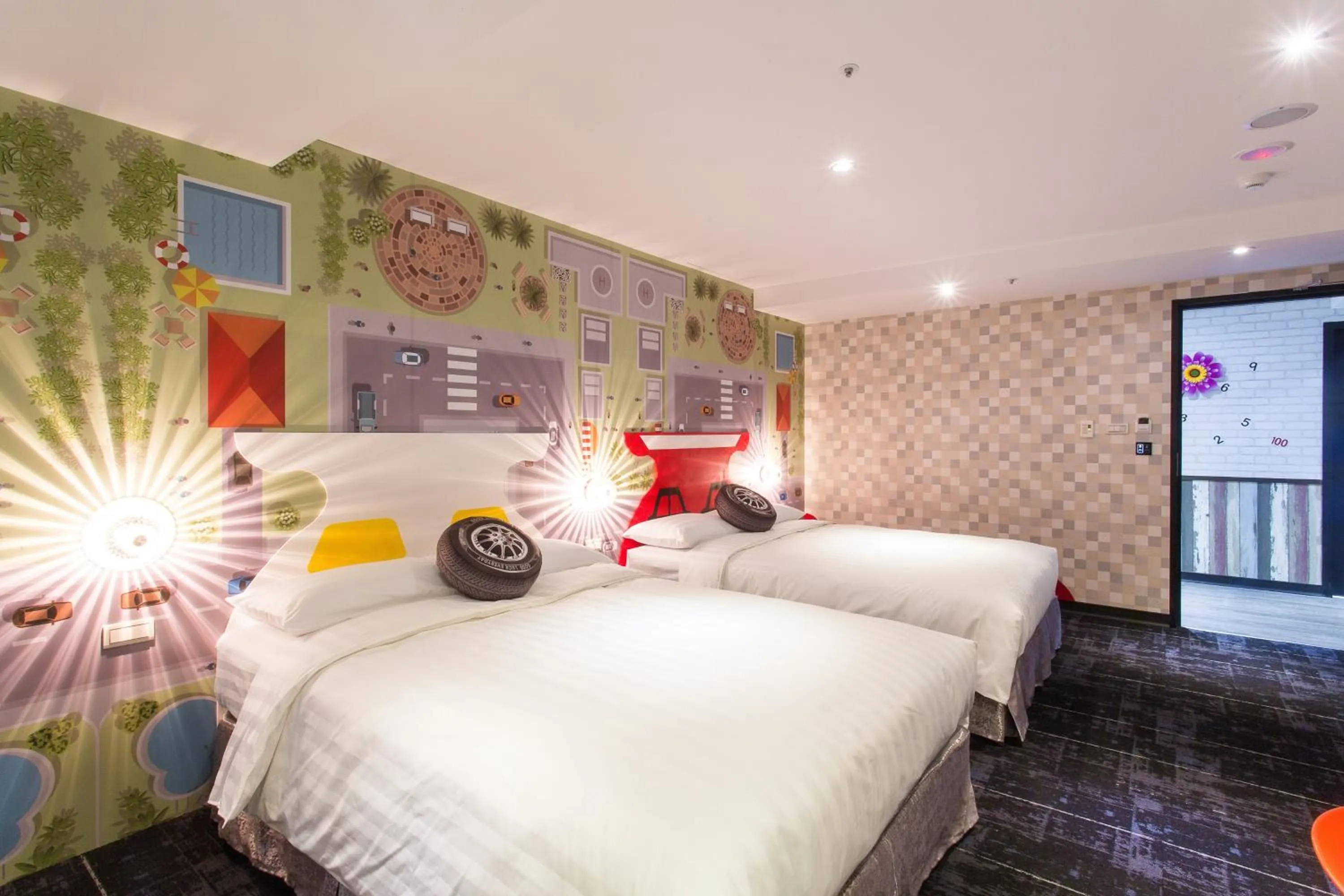 Bed in RF Hotel - Sanchong