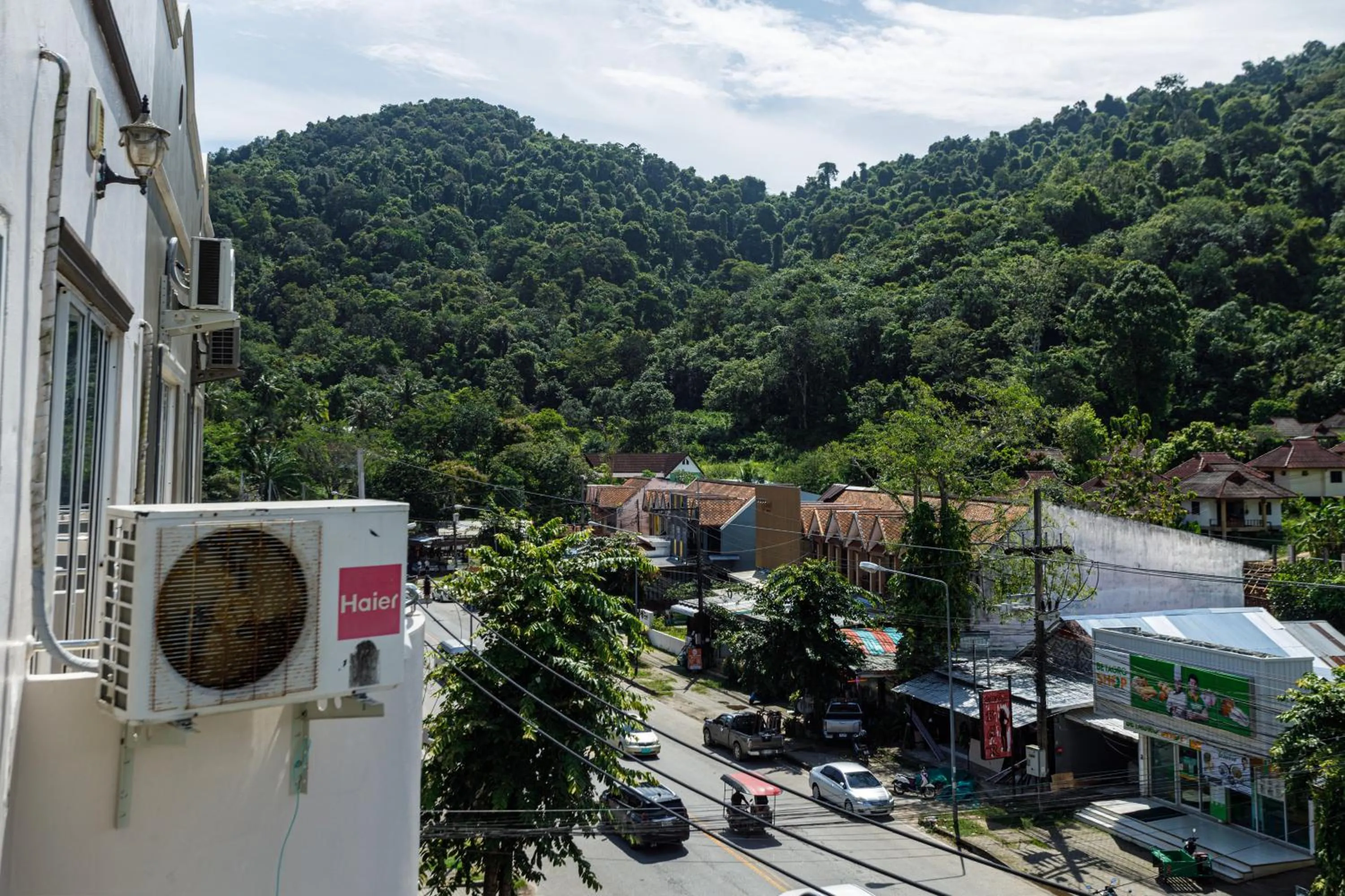 Amazing Backpackers Hostel AoNang