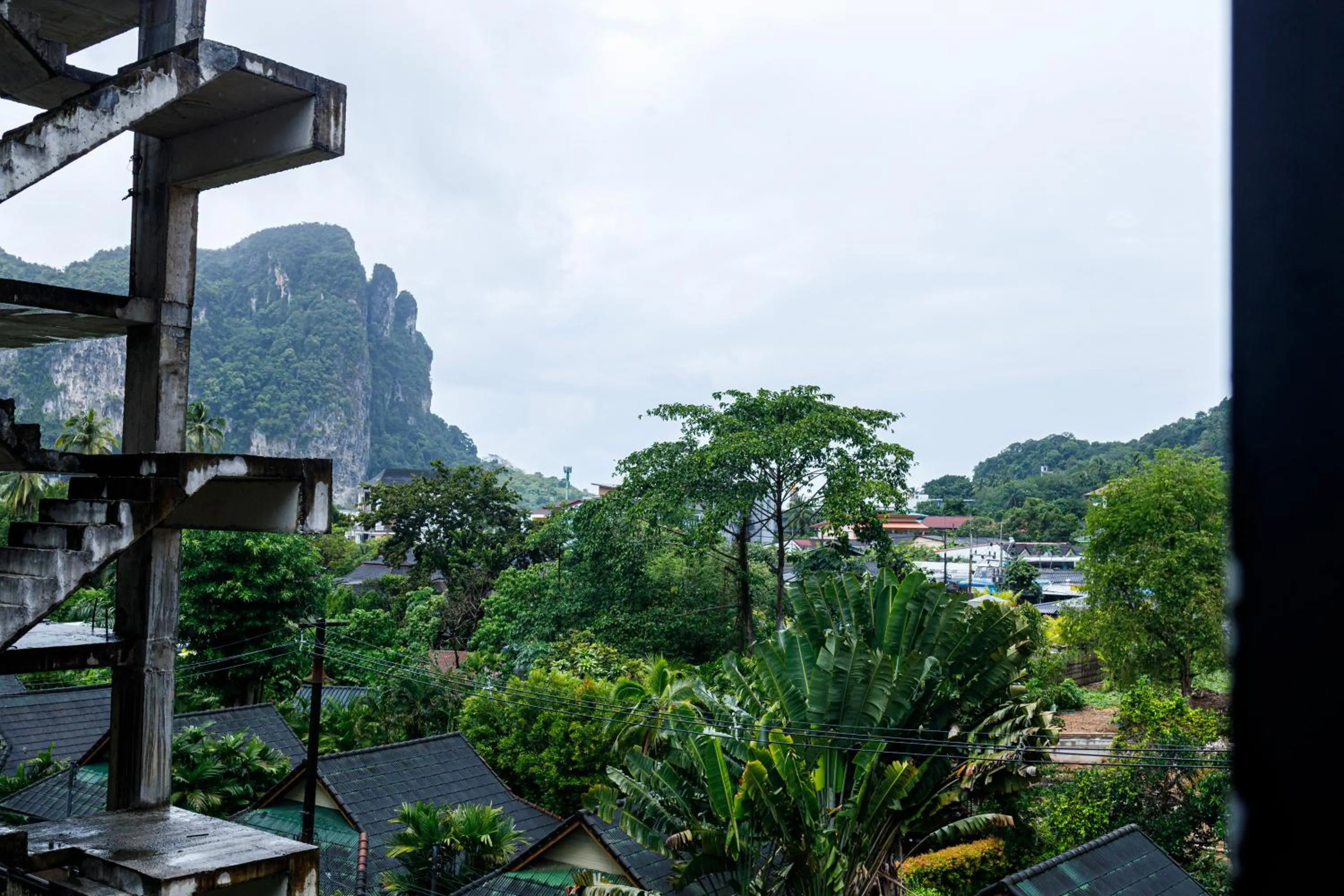 Amazing Backpackers Hostel AoNang