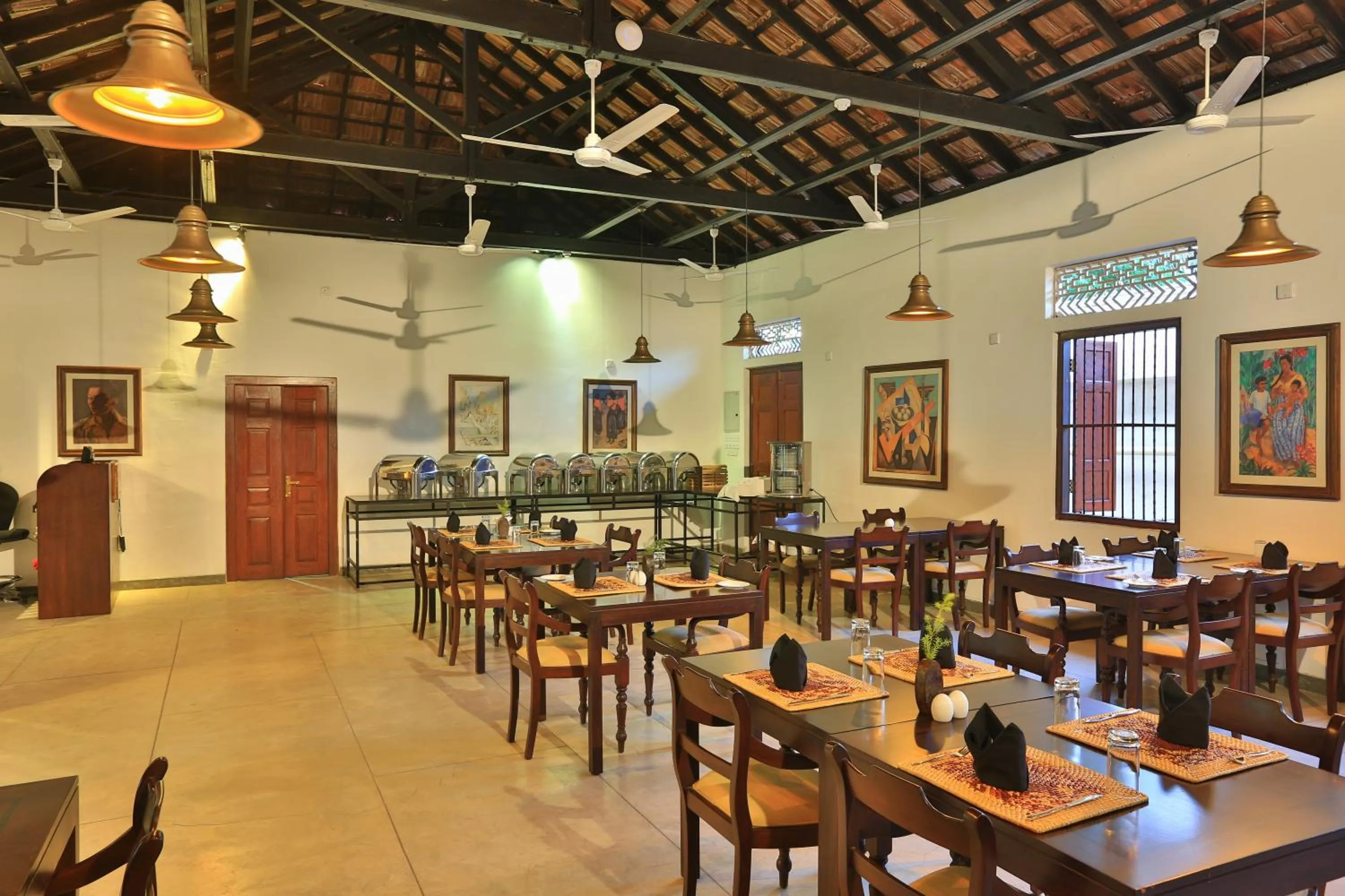 Restaurant/places to eat in Fox Jaffna