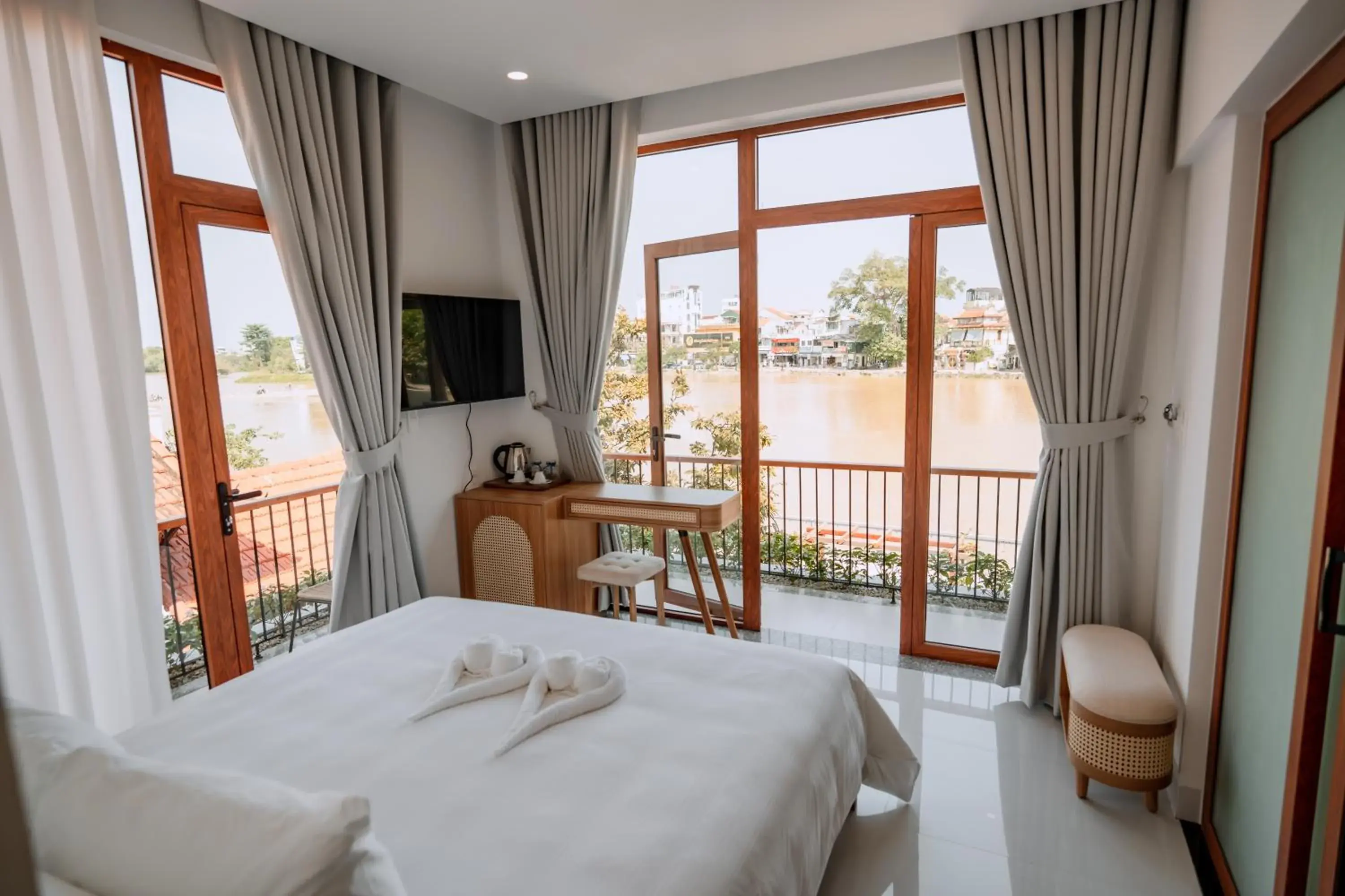 Two-Bedroom Villa in Hue River Side Villa Two-Bedroom Villa in Hue River Side Villa