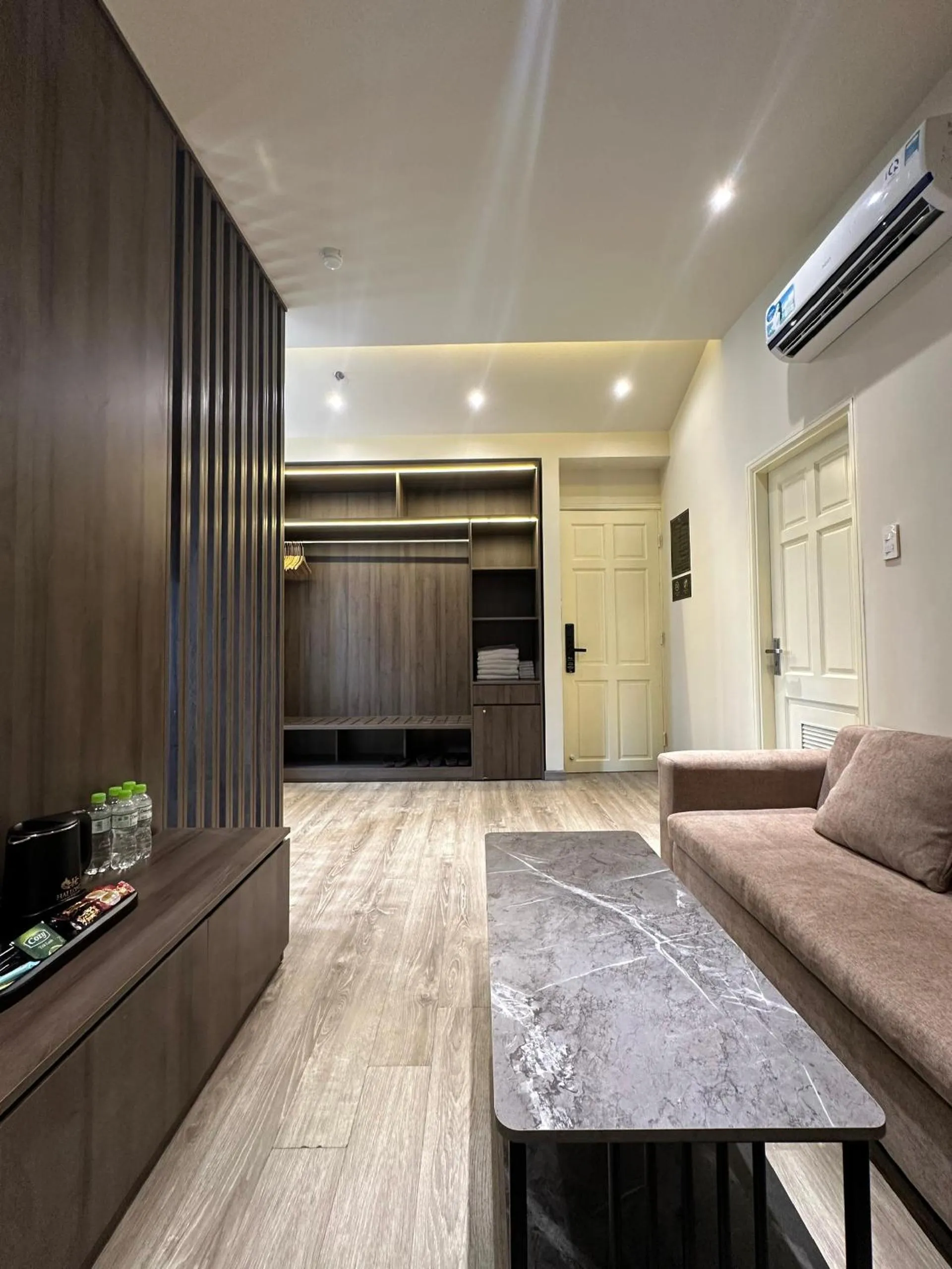 TV and multimedia, Lobby/Reception in Hai Long Hotel