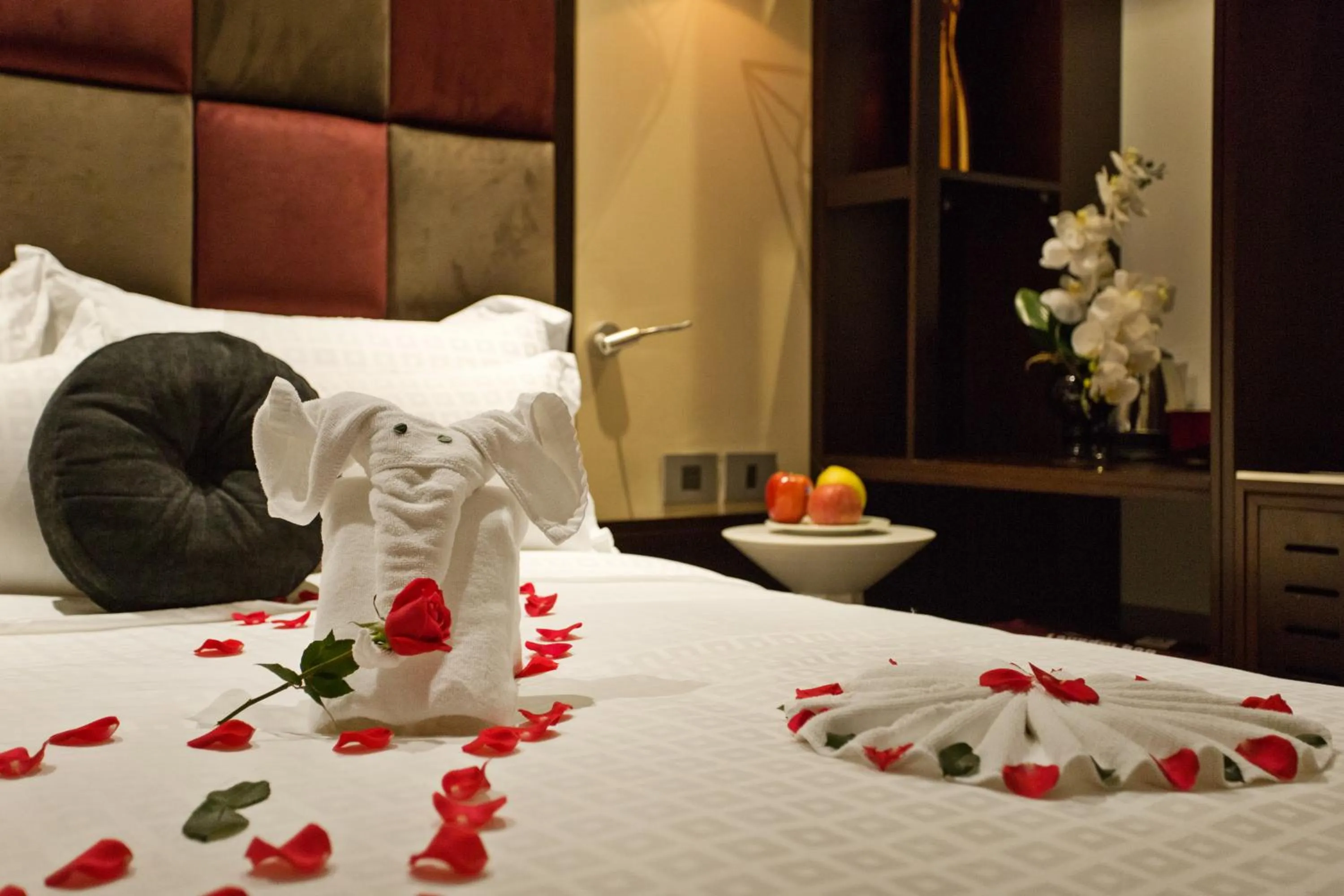 Bedroom, Bed in Hanoi La Storia Hotel