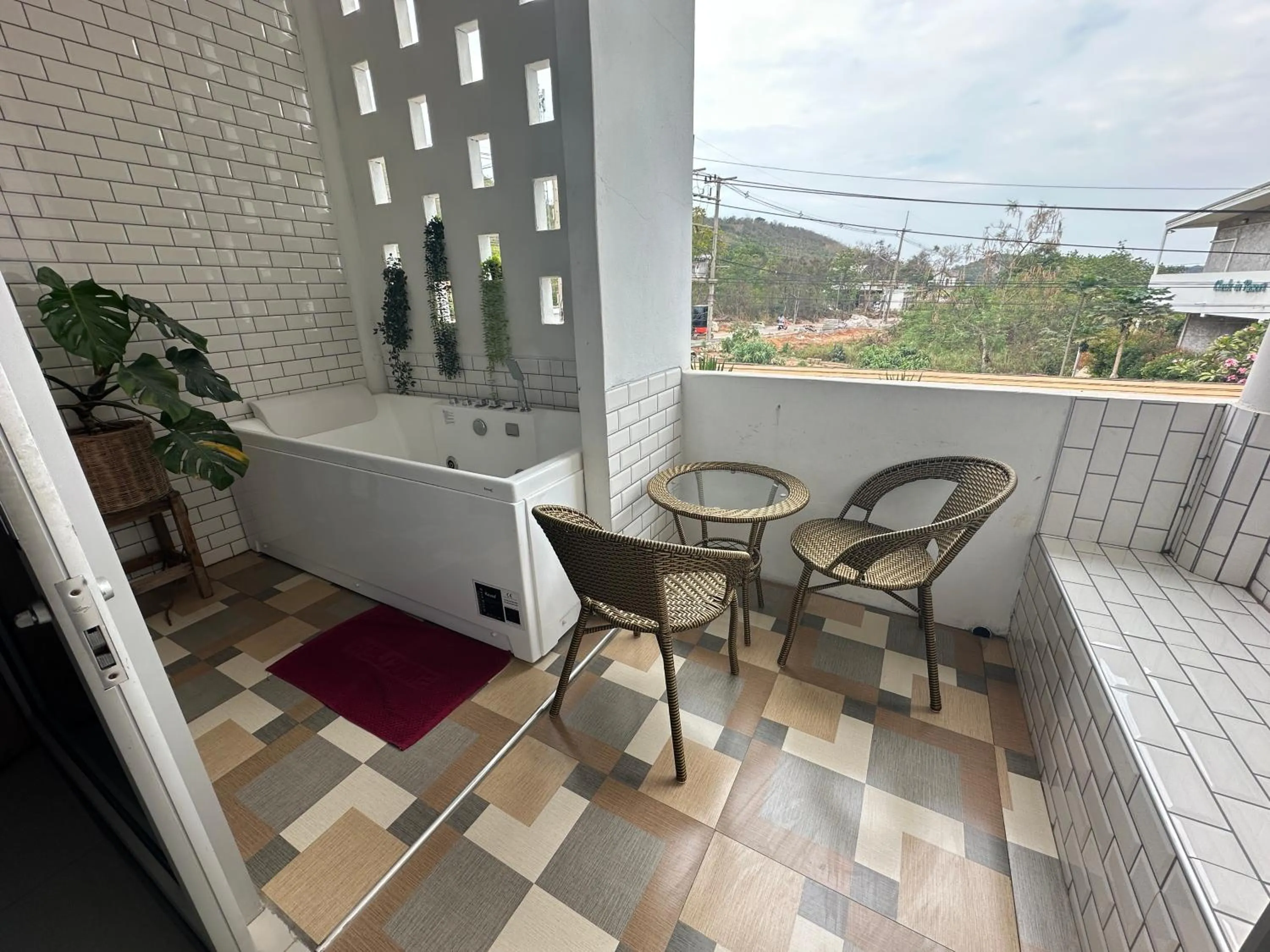 Hot Tub in Jingle Bells Resort