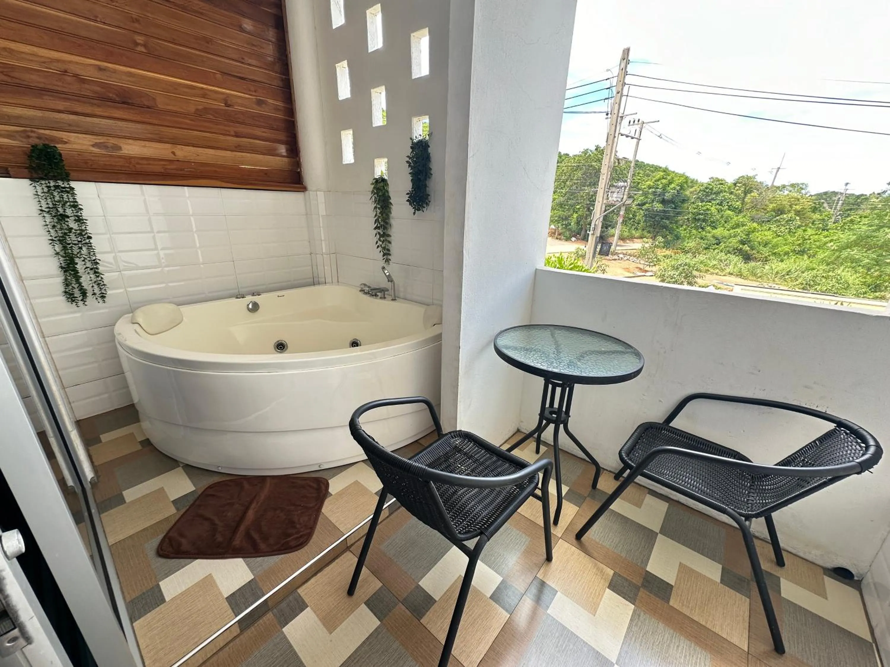 Hot Tub in Jingle Bells Resort