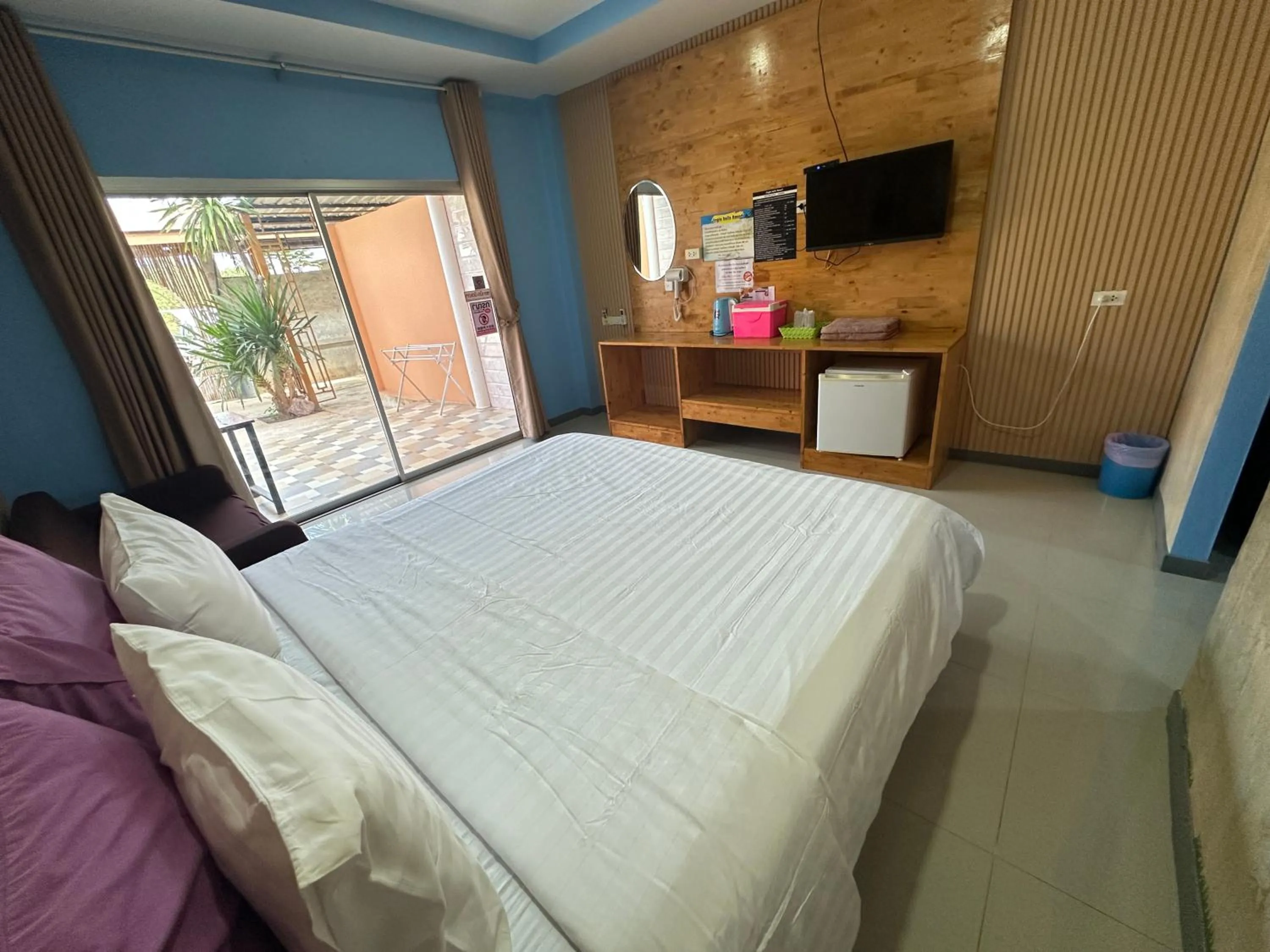 Bedroom, Bed in Jingle Bells Resort