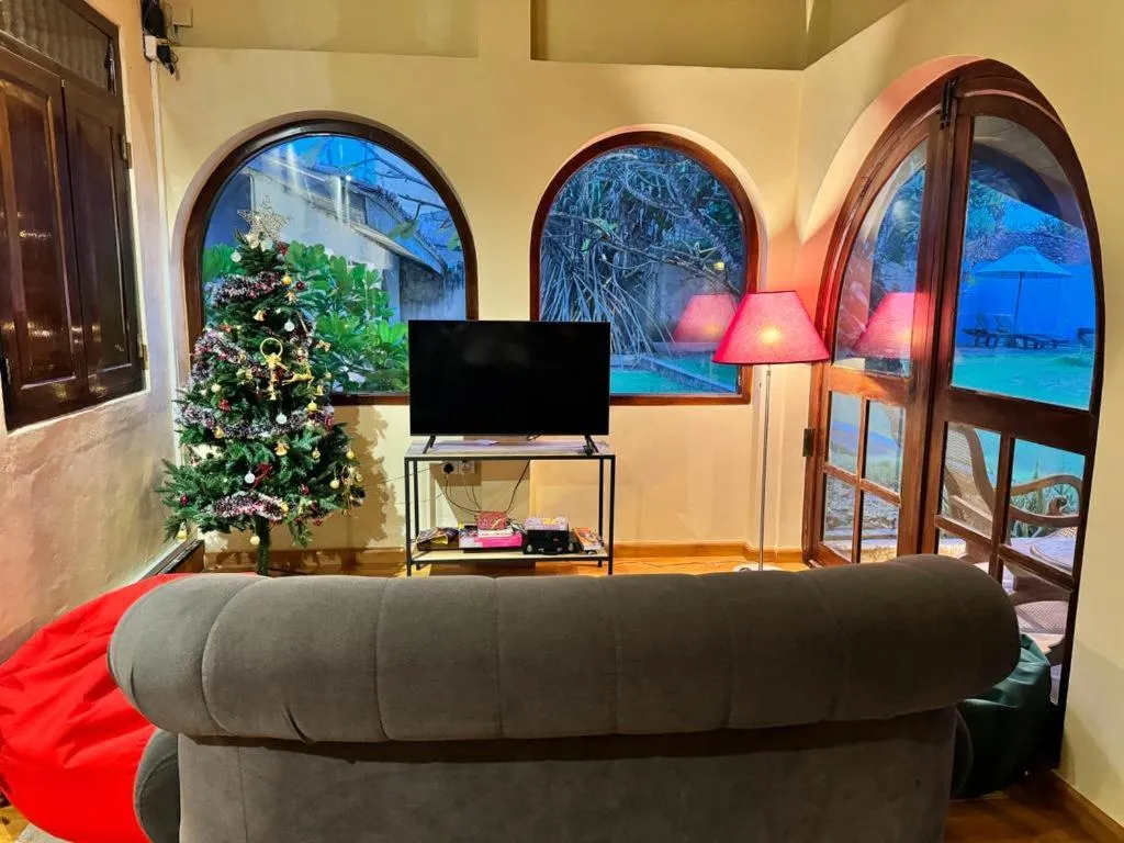 Living room in Isle of Thalpe