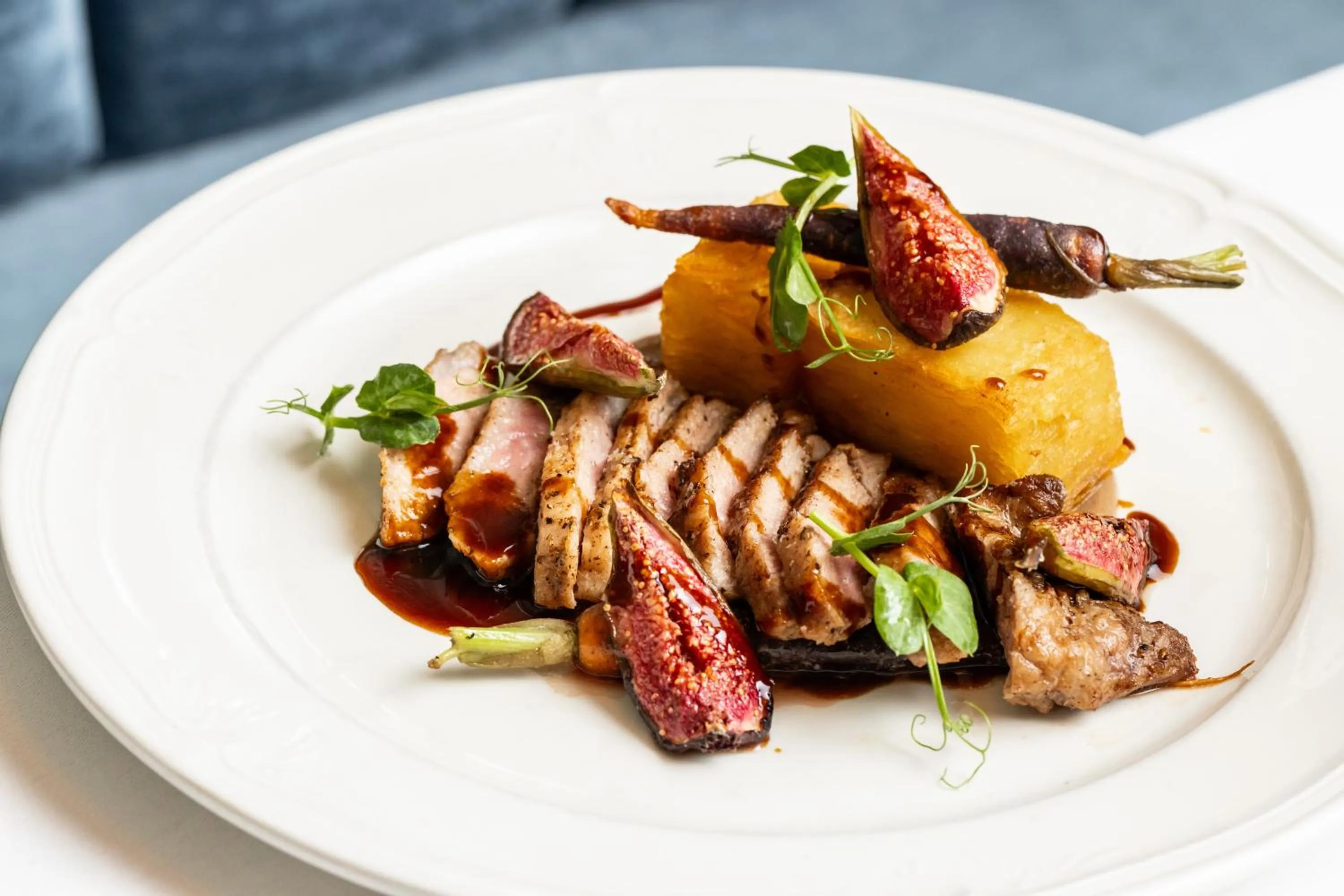 Food and drinks in The Moorings Hotel & Restaurant