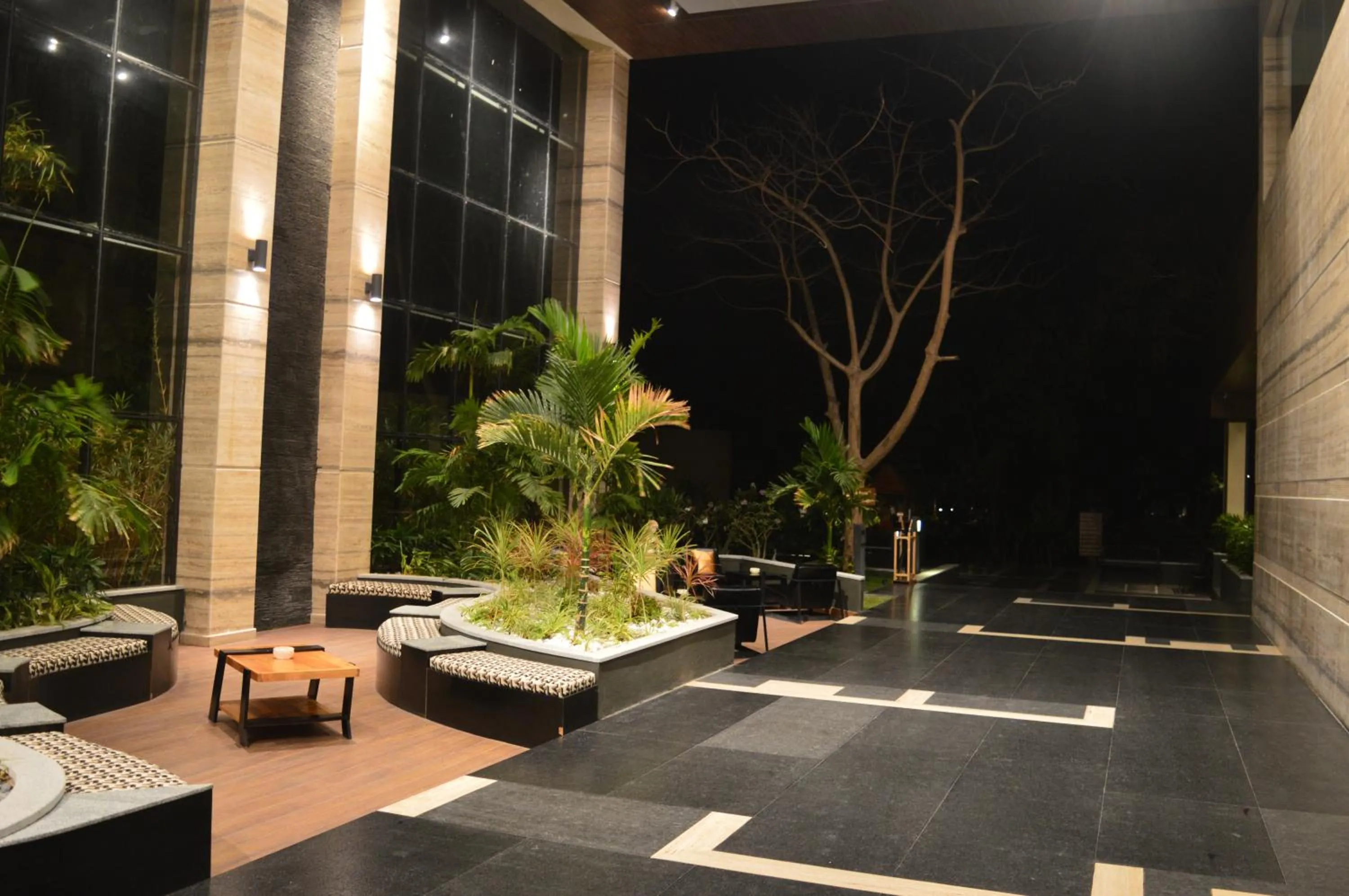 Lobby or reception in Welcomhotel by ITC Hotels, Kences Palm Beach, Mamallapuram