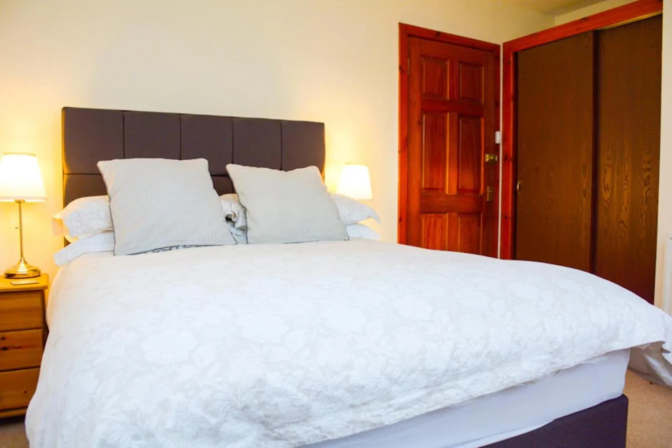 Bedroom, Bed in Clarke Cottage Guest House