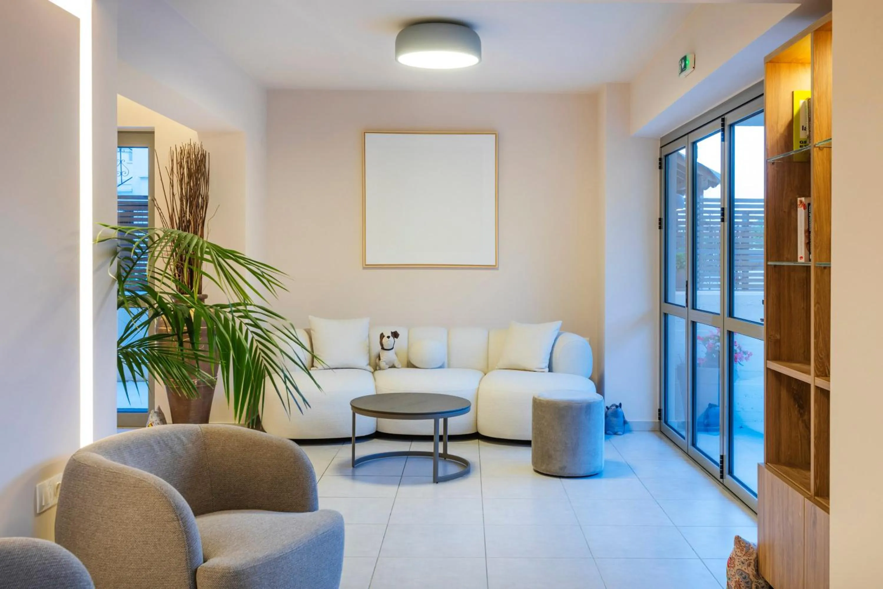 Seating area in Hotel Vozina