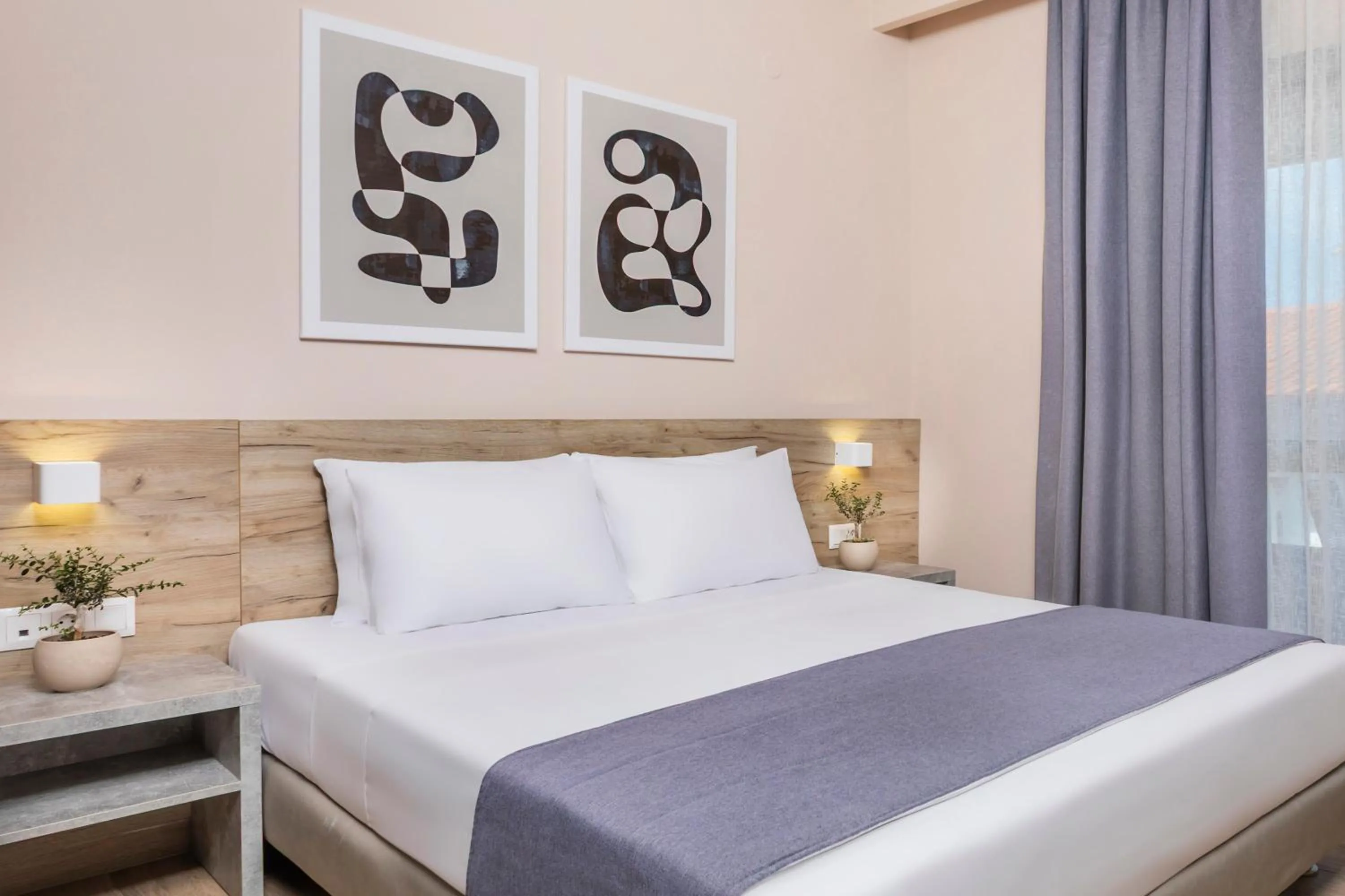 Bedroom, Bed in Hotel Vozina