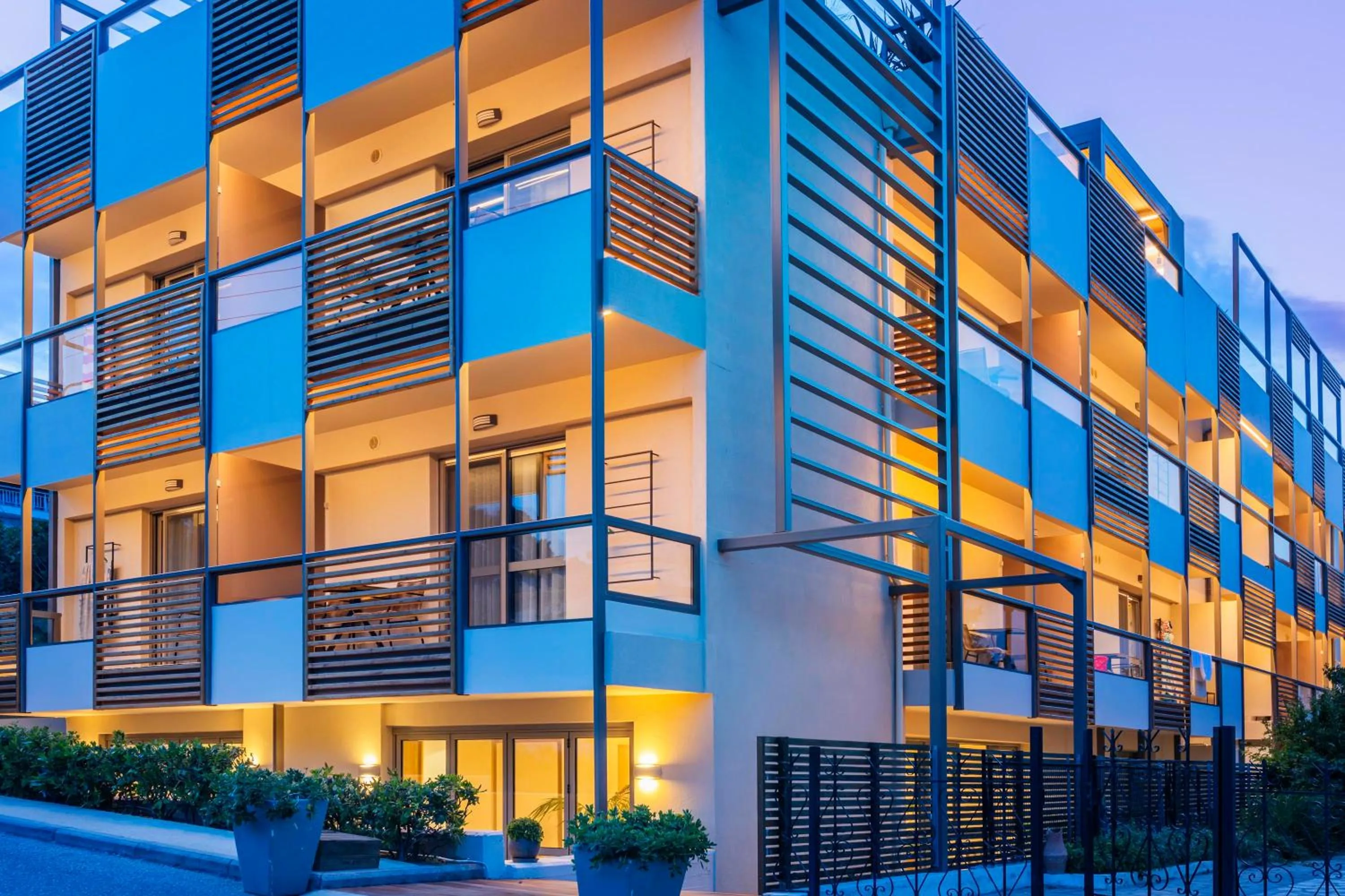 Property building in Hotel Vozina