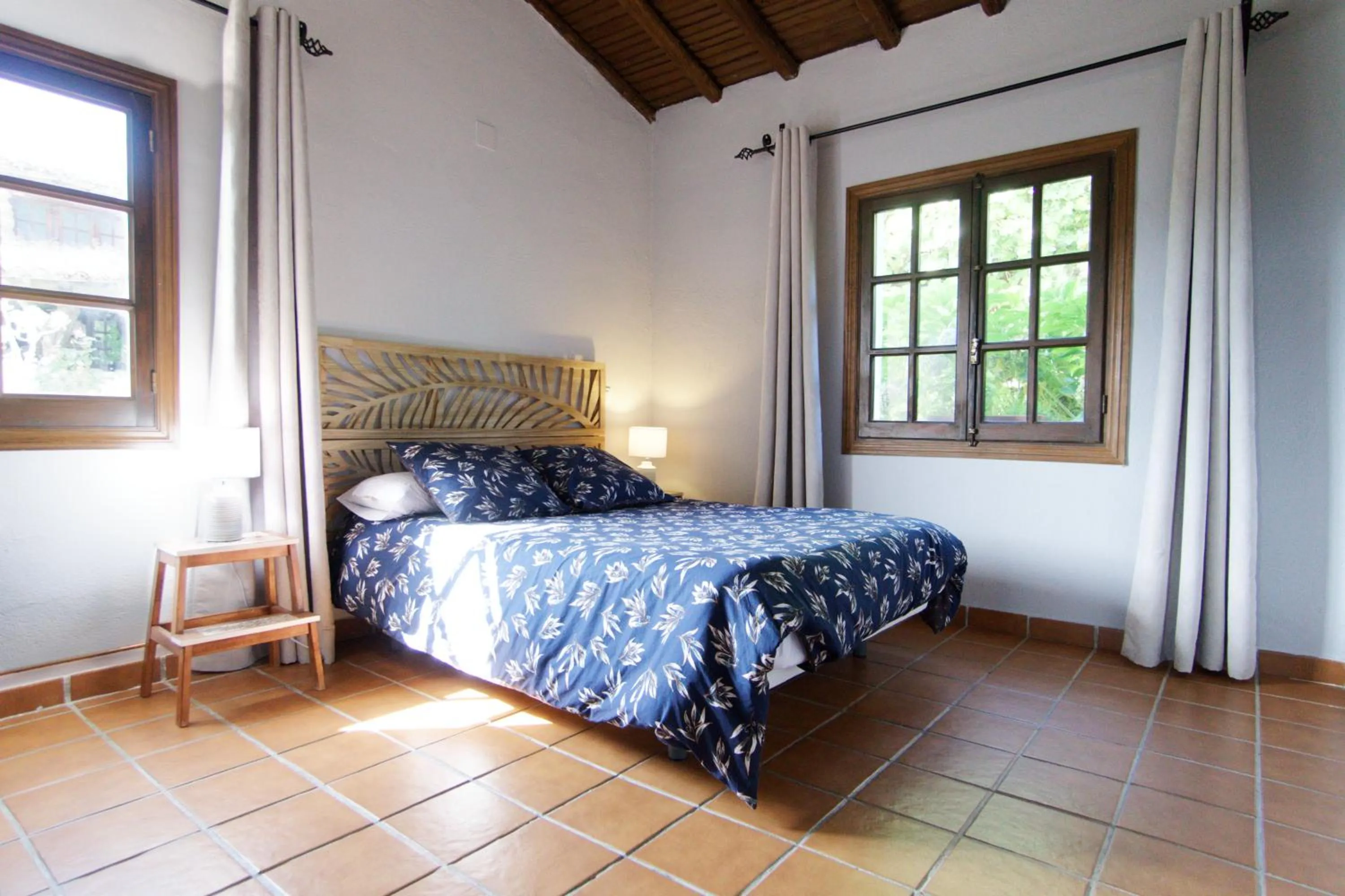 Photo of the whole room, Bed in Casas Arbillas