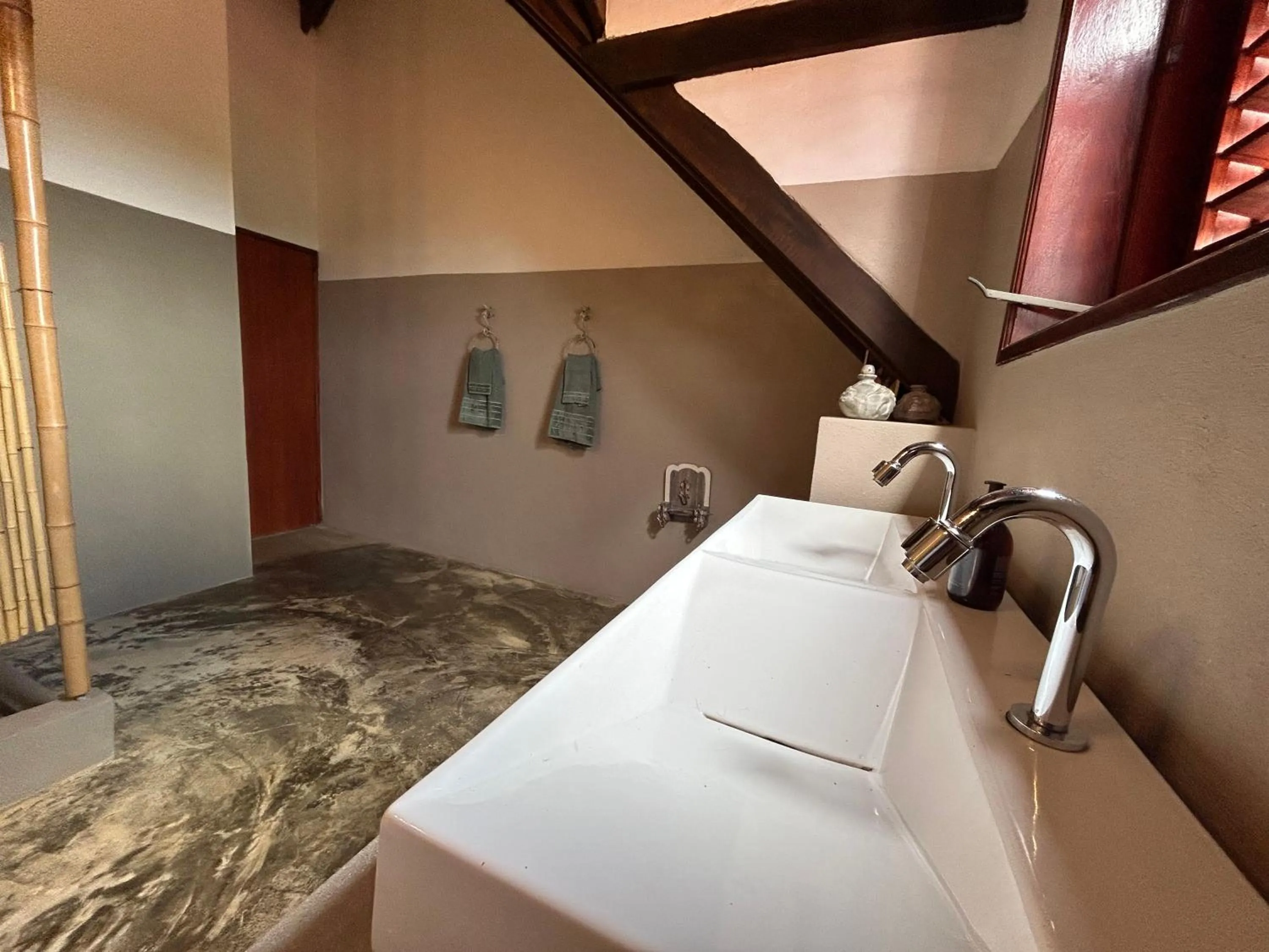 Bathroom in Landhuis Belnem Bonaire