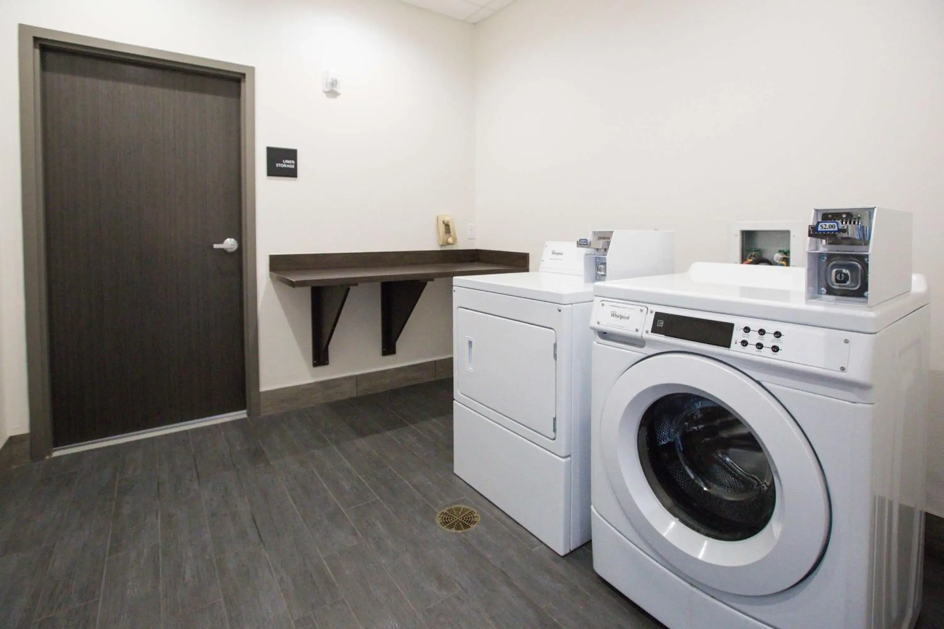 Property building in Hampton Inn El Reno Ok Property building in Hampton Inn El Reno Ok