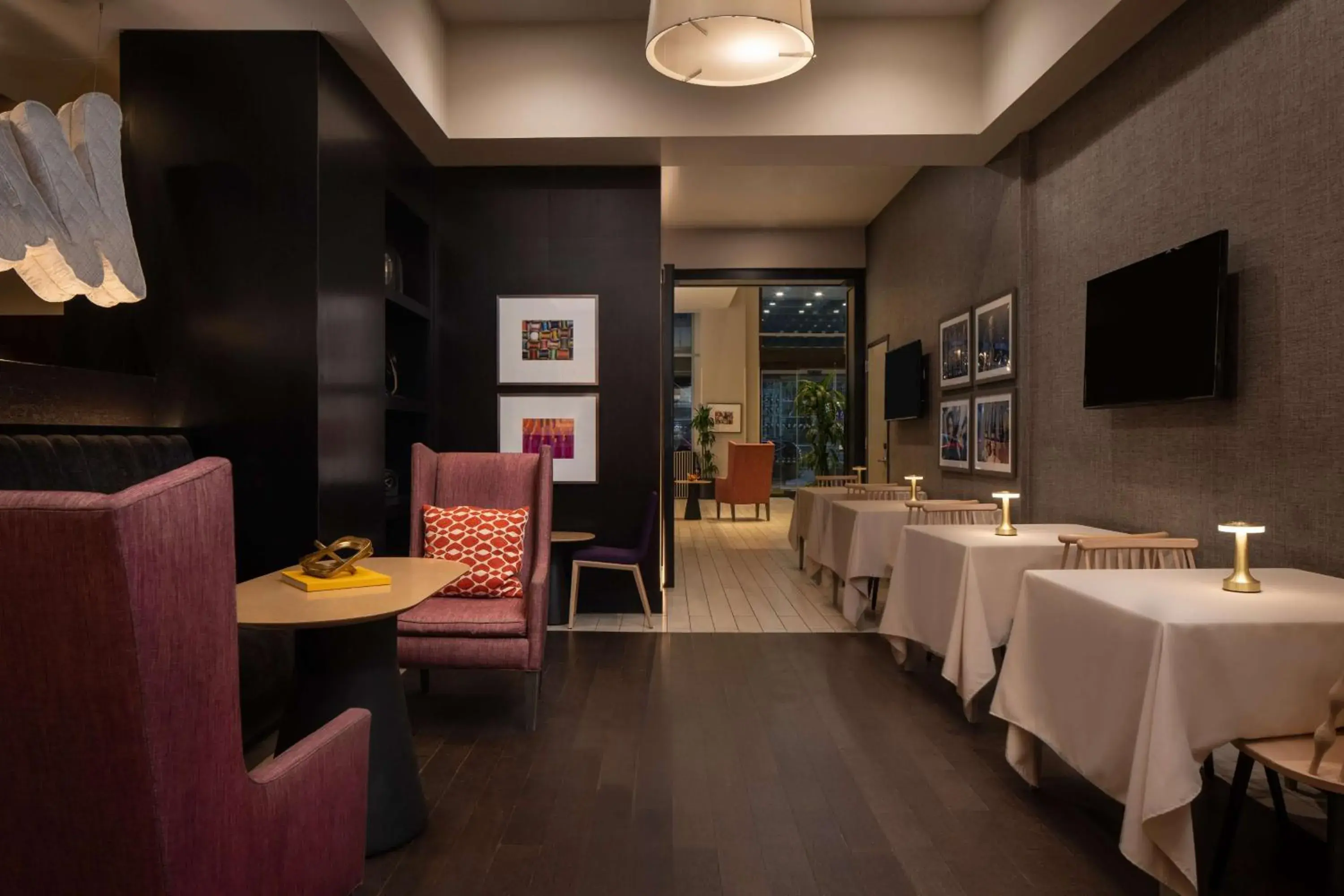 Restaurant/places to eat in Embassy Suites By Hilton New York Manhattan Times Square Restaurant/places to eat in Embassy Suites By Hilton New York Manhattan Times Square