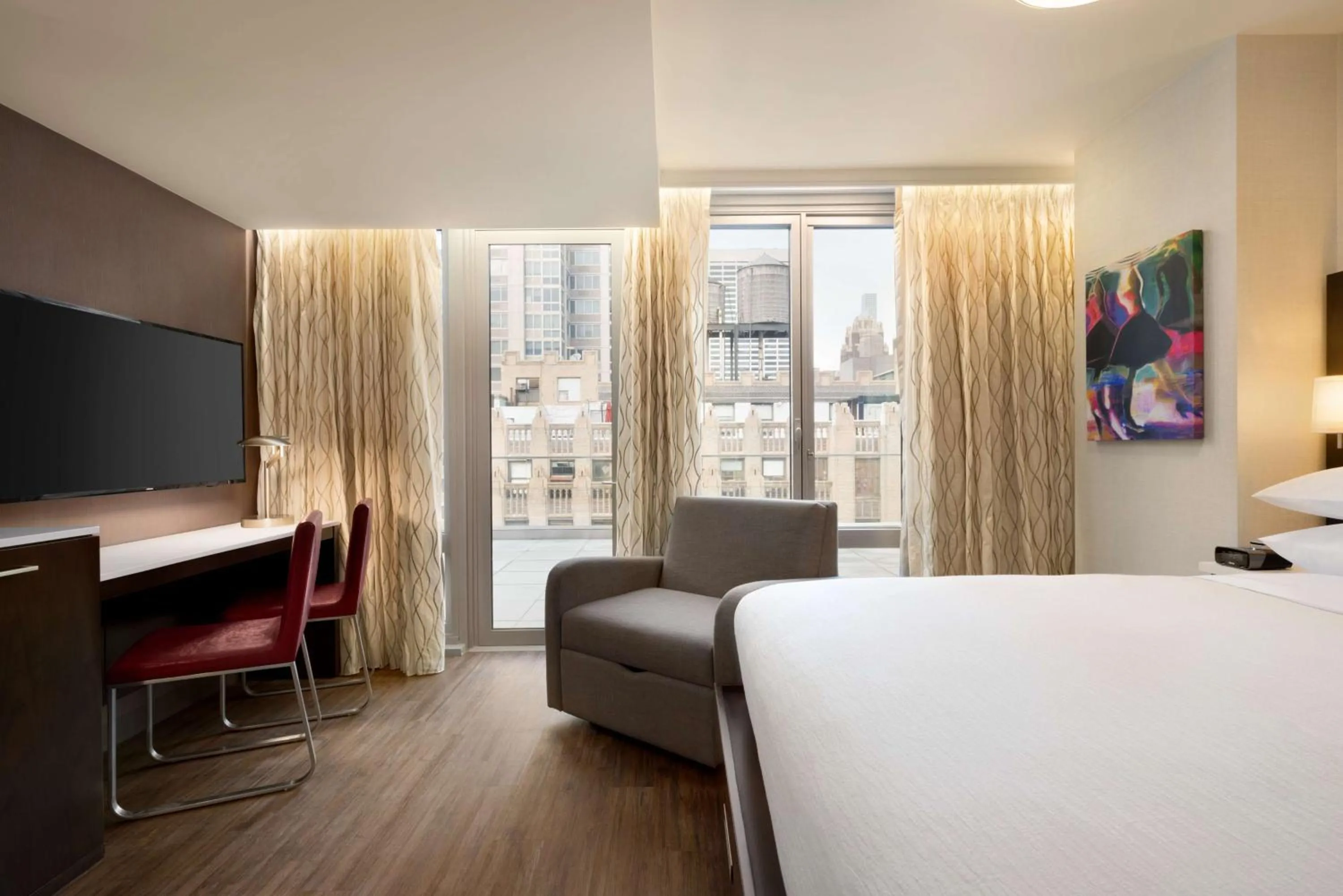Bedroom, Bed in Embassy Suites By Hilton New York Manhattan Times Square