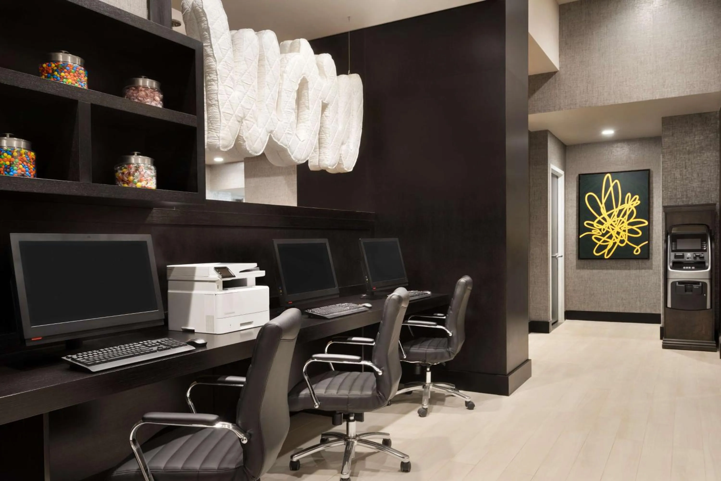 Business facilities in Embassy Suites By Hilton New York Manhattan Times Square