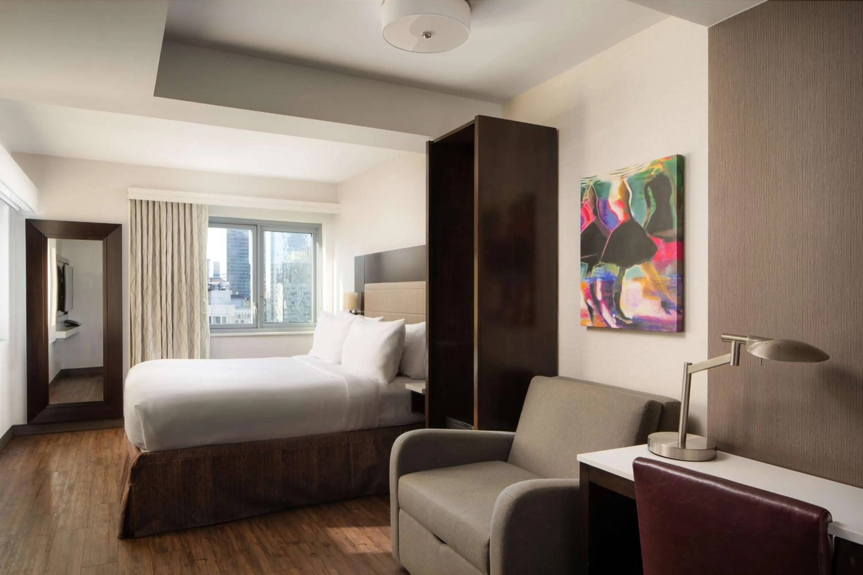 Bed in Embassy Suites By Hilton New York Manhattan Times Square