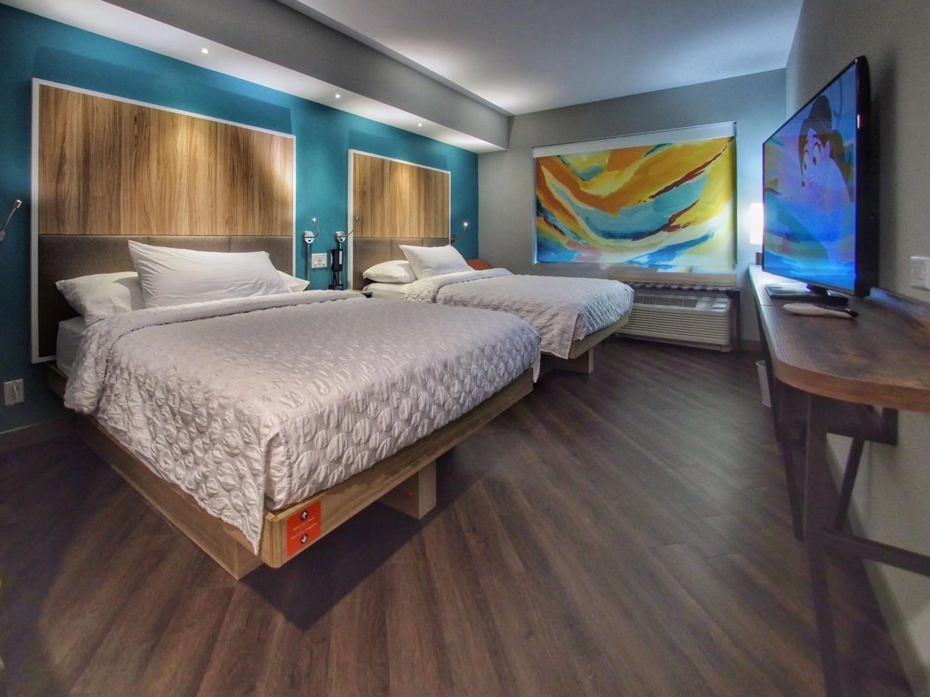 Bed in Tru By Hilton Oklahoma City Airport, Ok