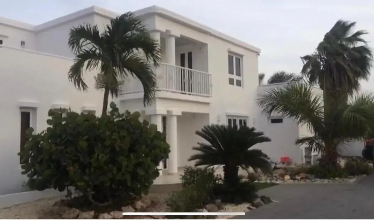 Two-Bedroom House in Genesis Apartments Two-Bedroom House in Genesis Apartments