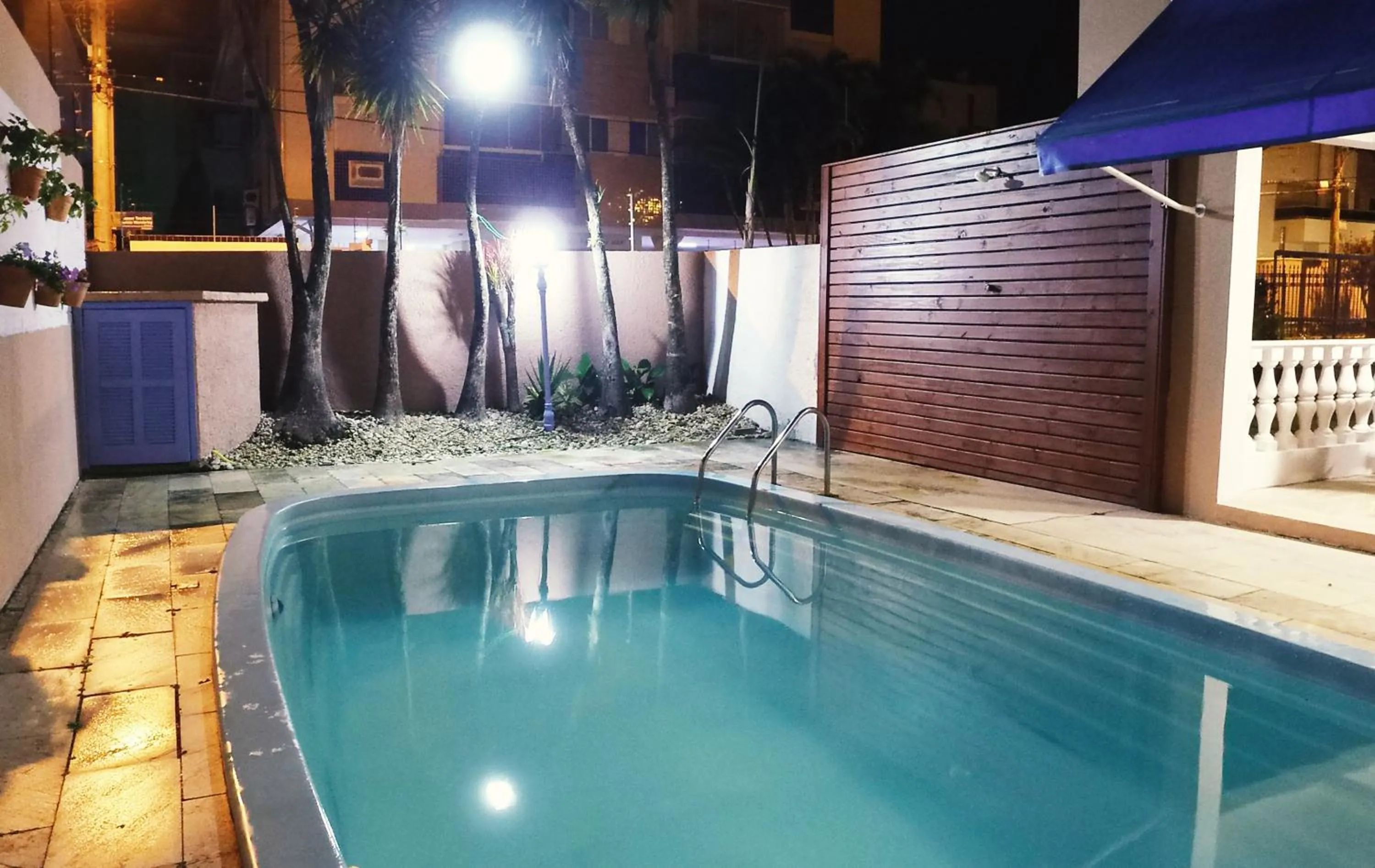 Swimming pool in Hospedaria Conceitual