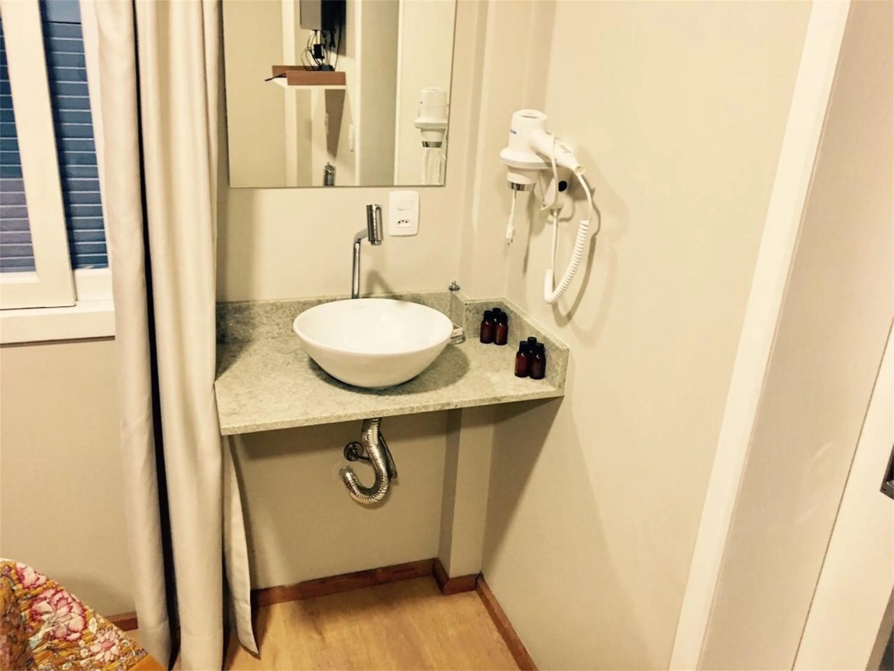 Toilet in Hospedaria Conceitual