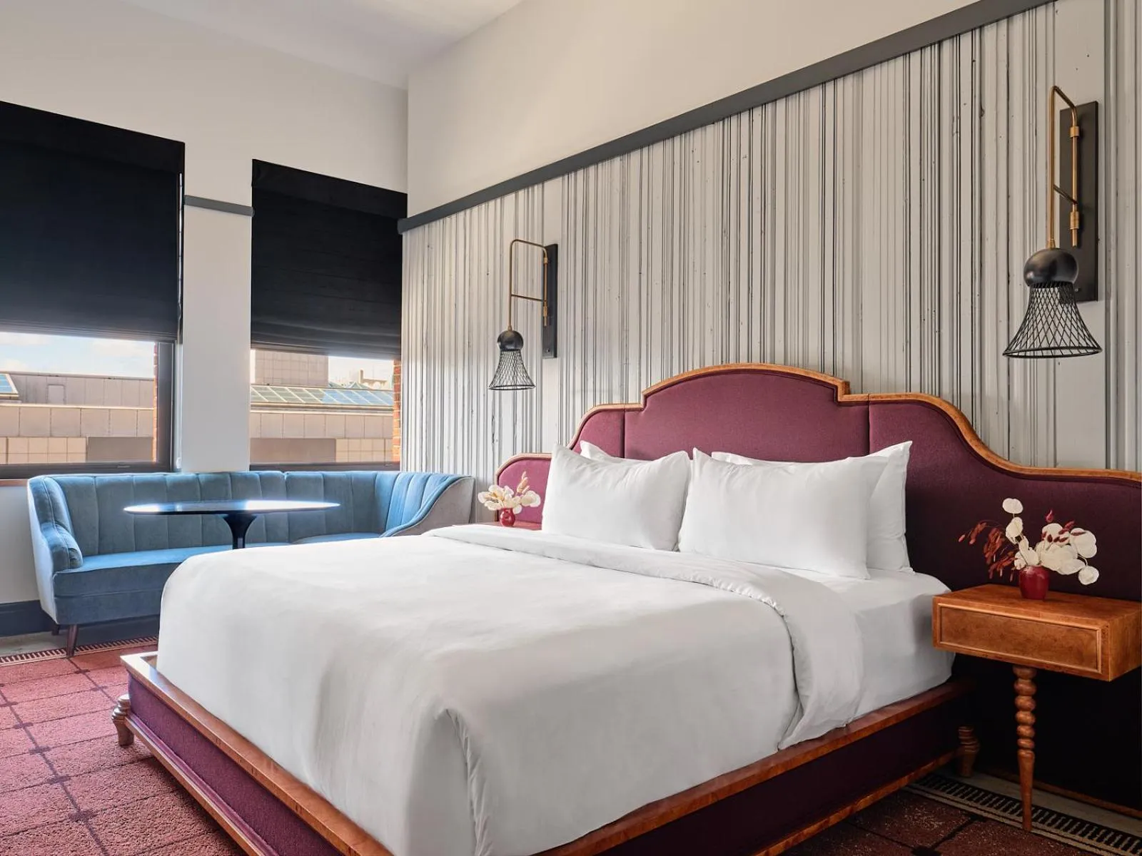 Bed in Detroit Foundation Hotel