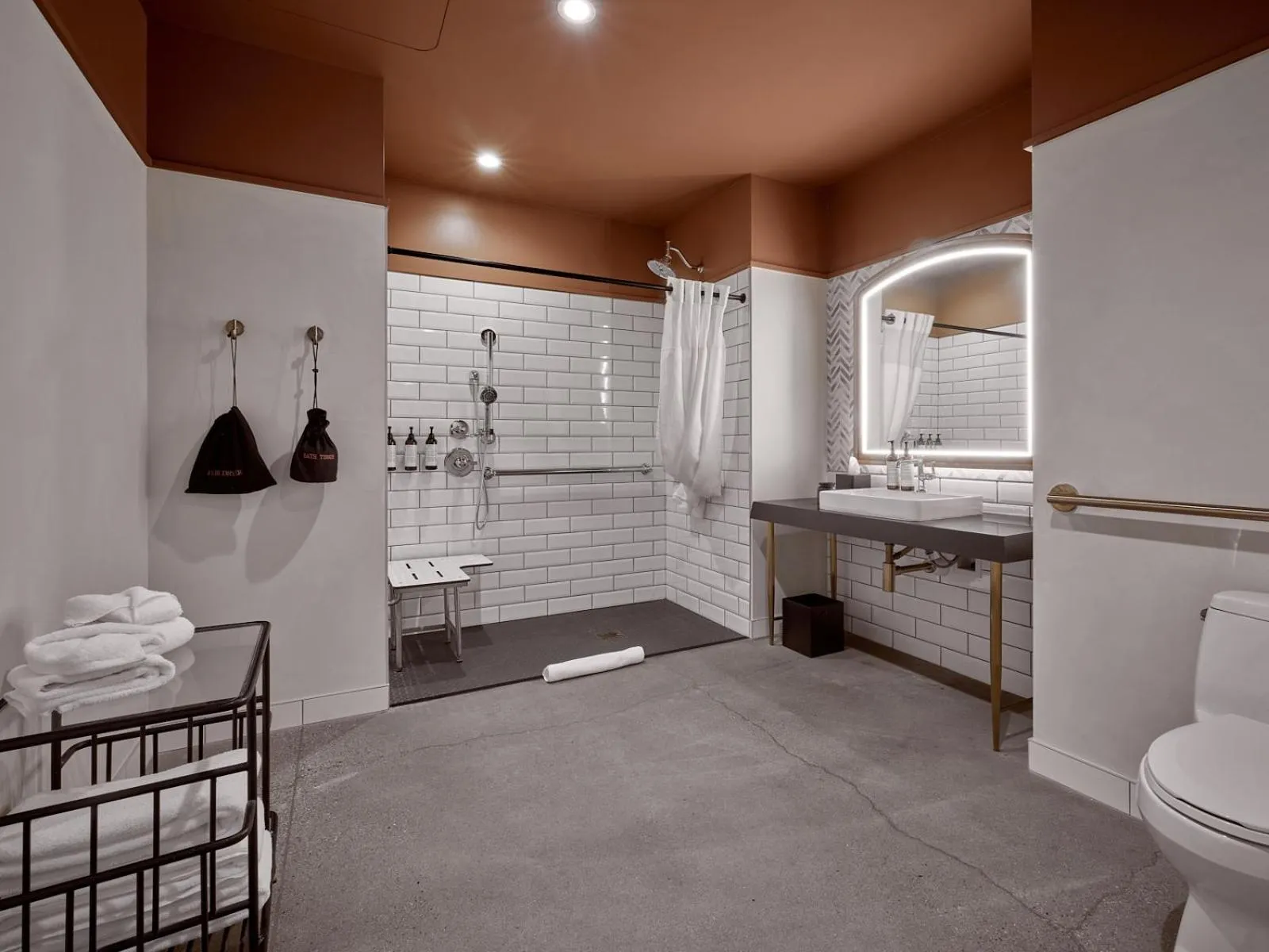 Bathroom in Detroit Foundation Hotel