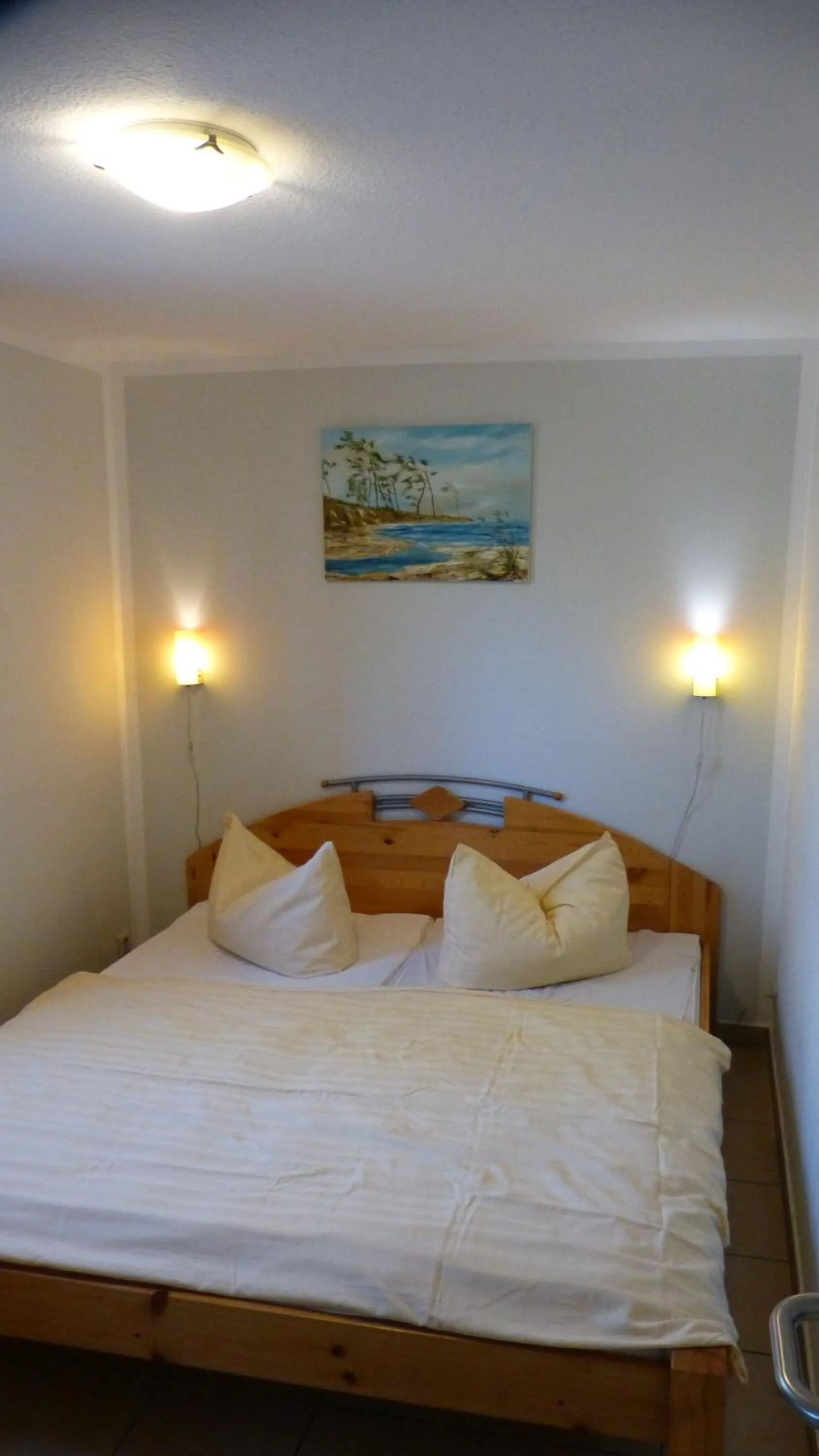 Bedroom, Bed in Bernstein Appartements