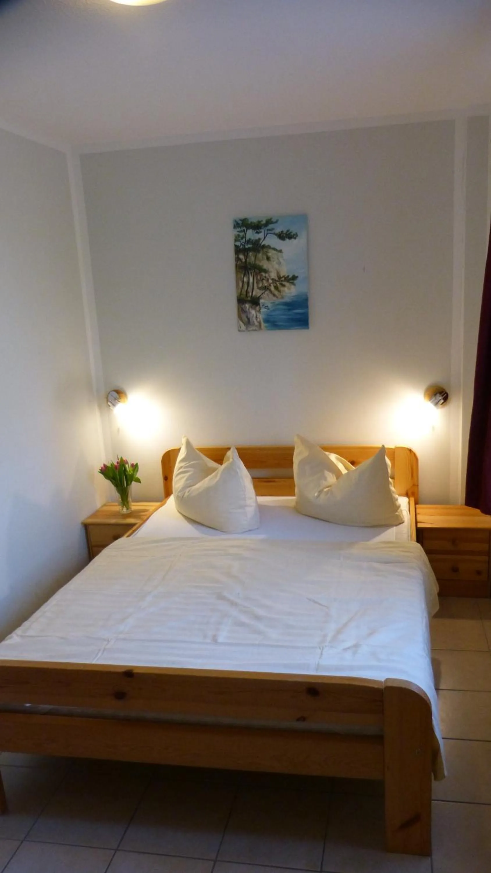Bedroom, Bed in Bernstein Appartements