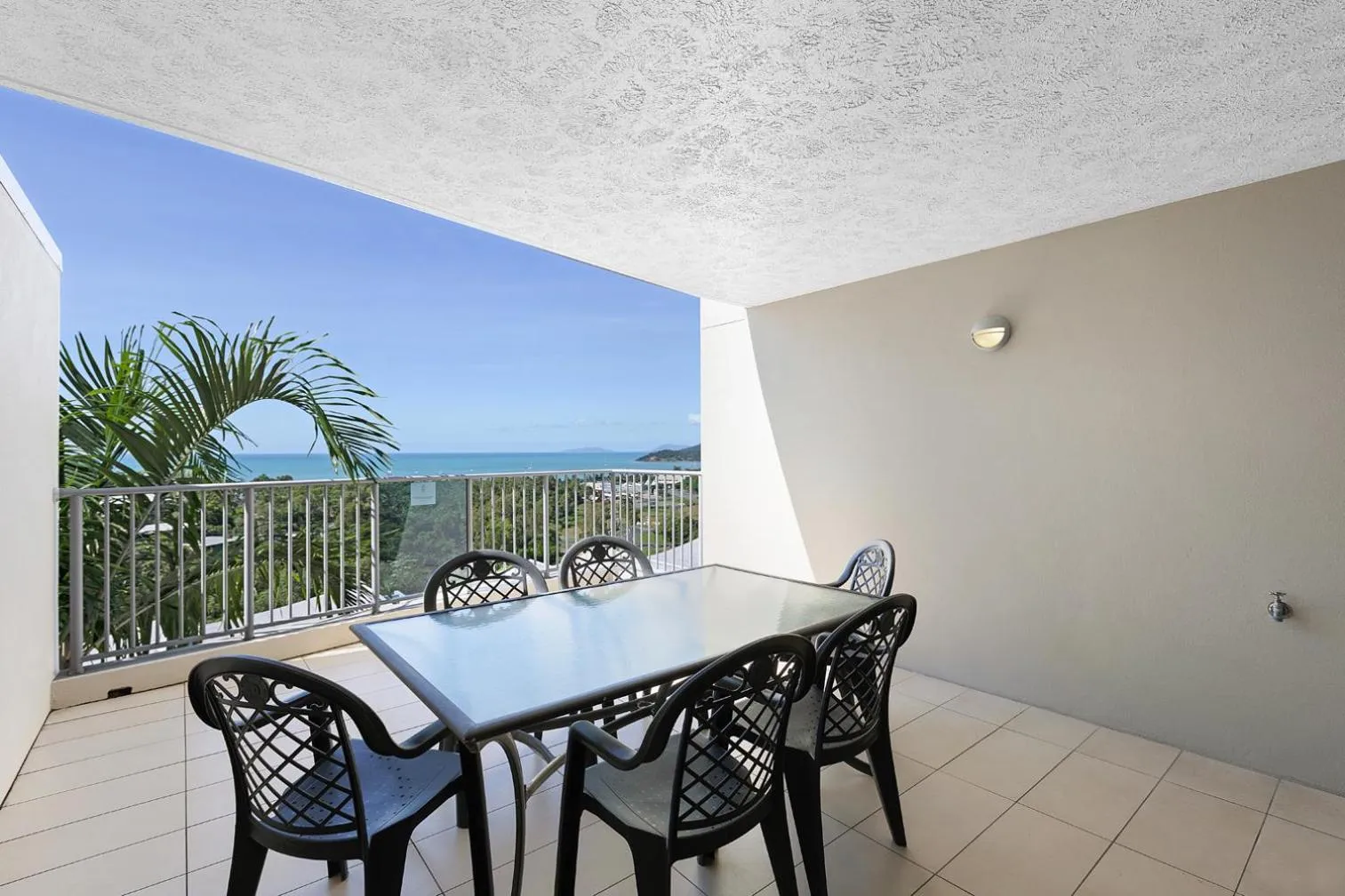 Balcony/Terrace in Azure Sea Whitsunday Resort