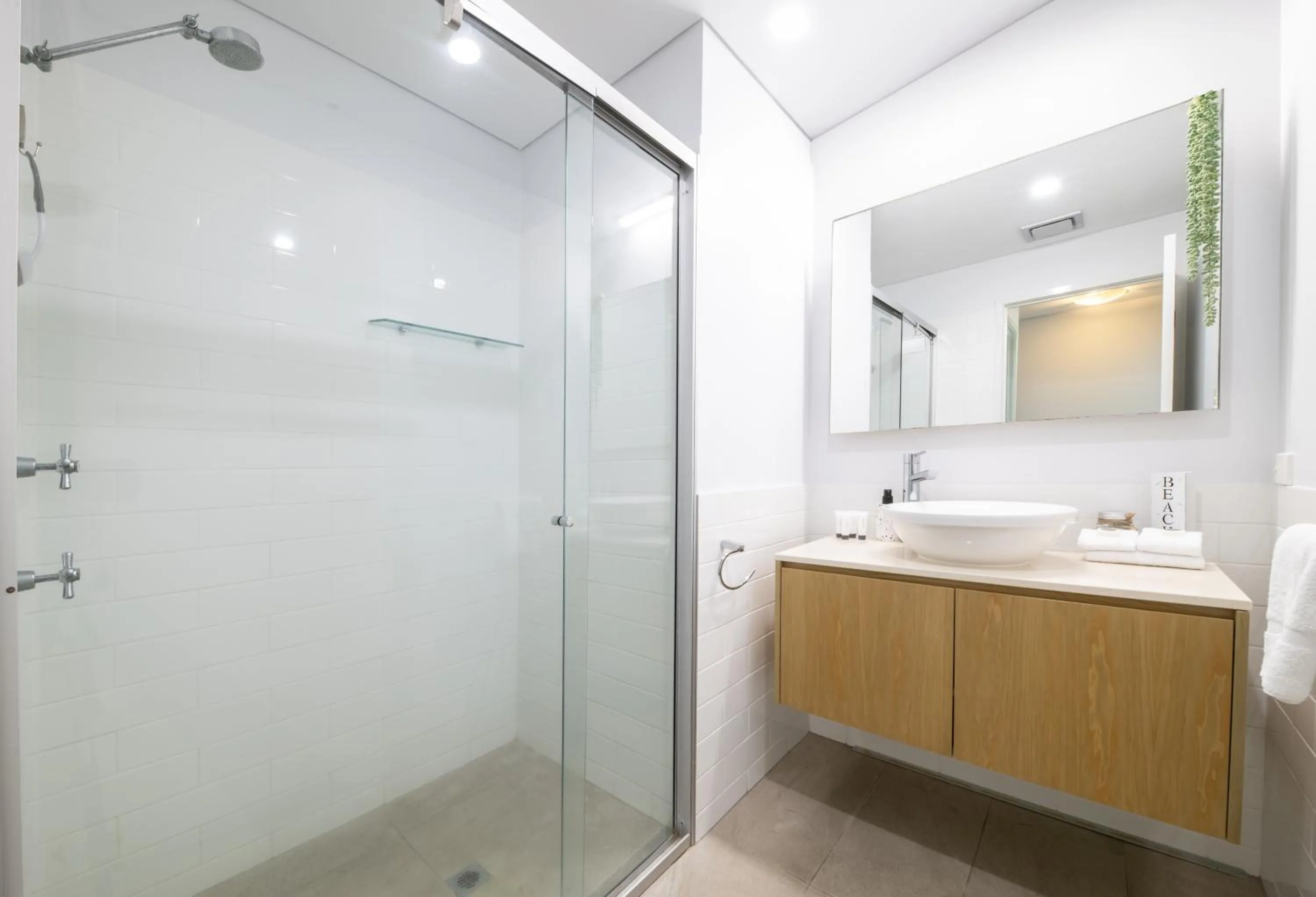 Shower in Azure Sea Whitsunday Resort