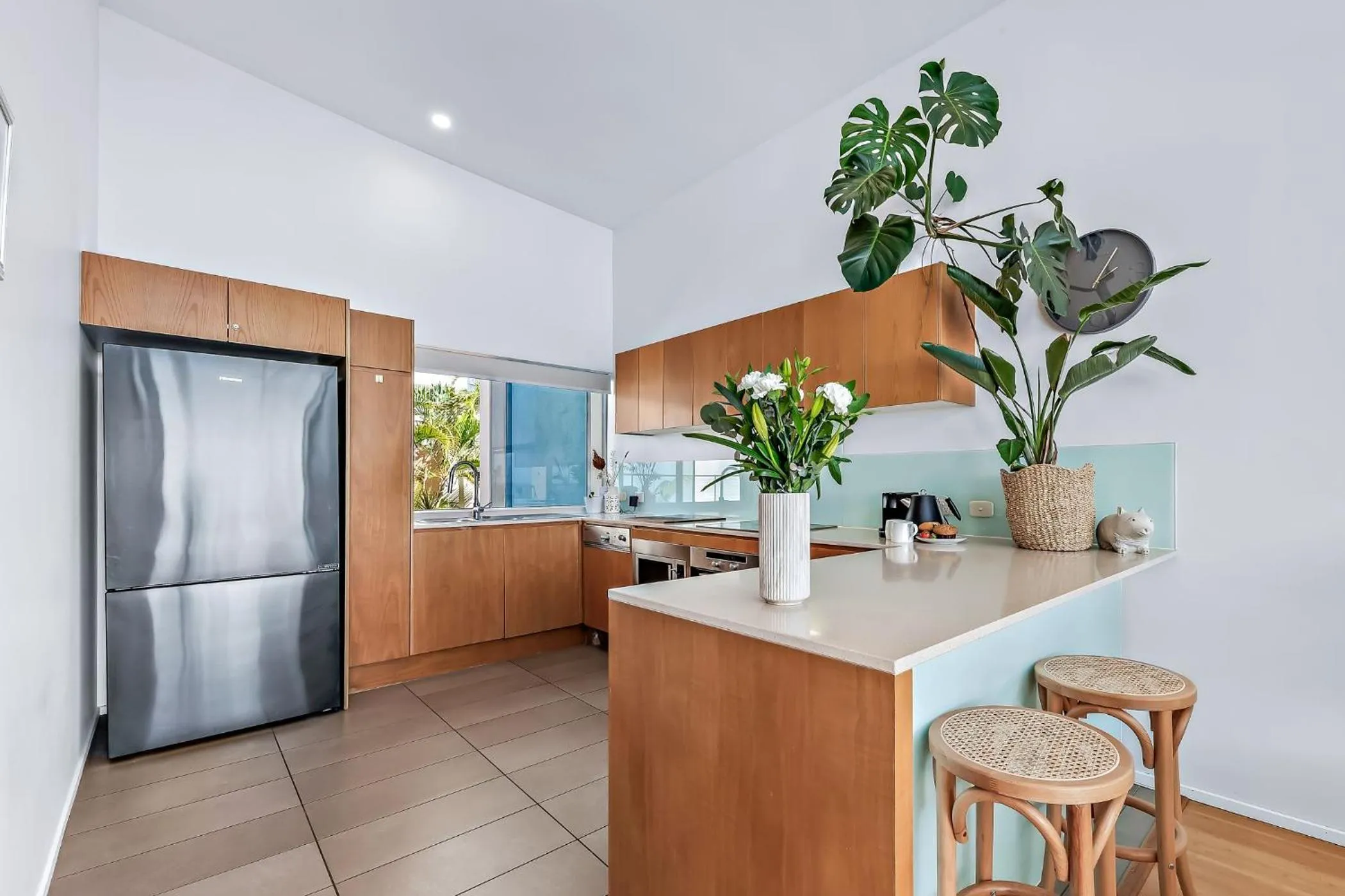 Kitchen or kitchenette in Azure Sea Whitsunday Resort