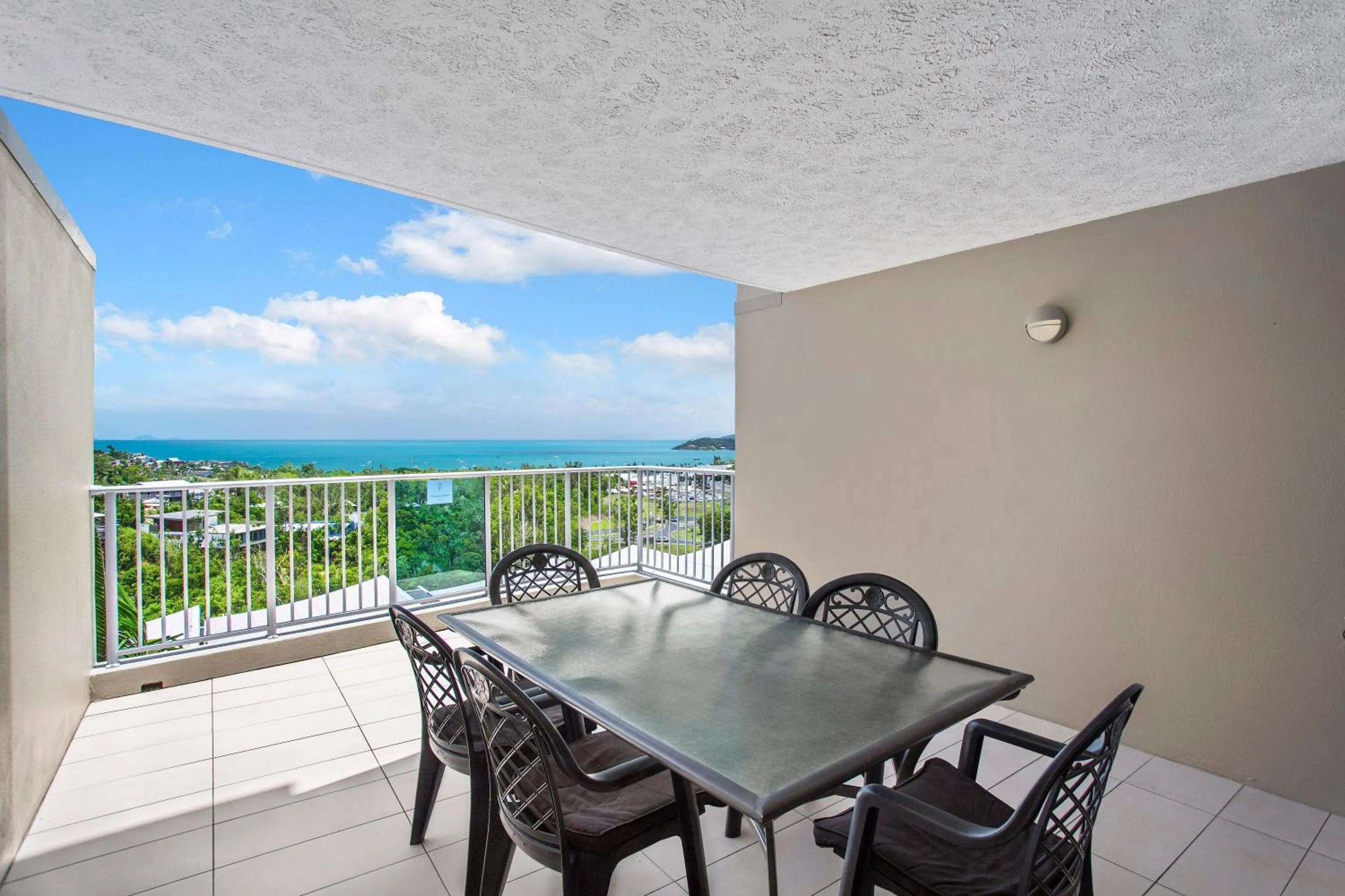 Balcony/Terrace in Azure Sea Whitsunday Resort