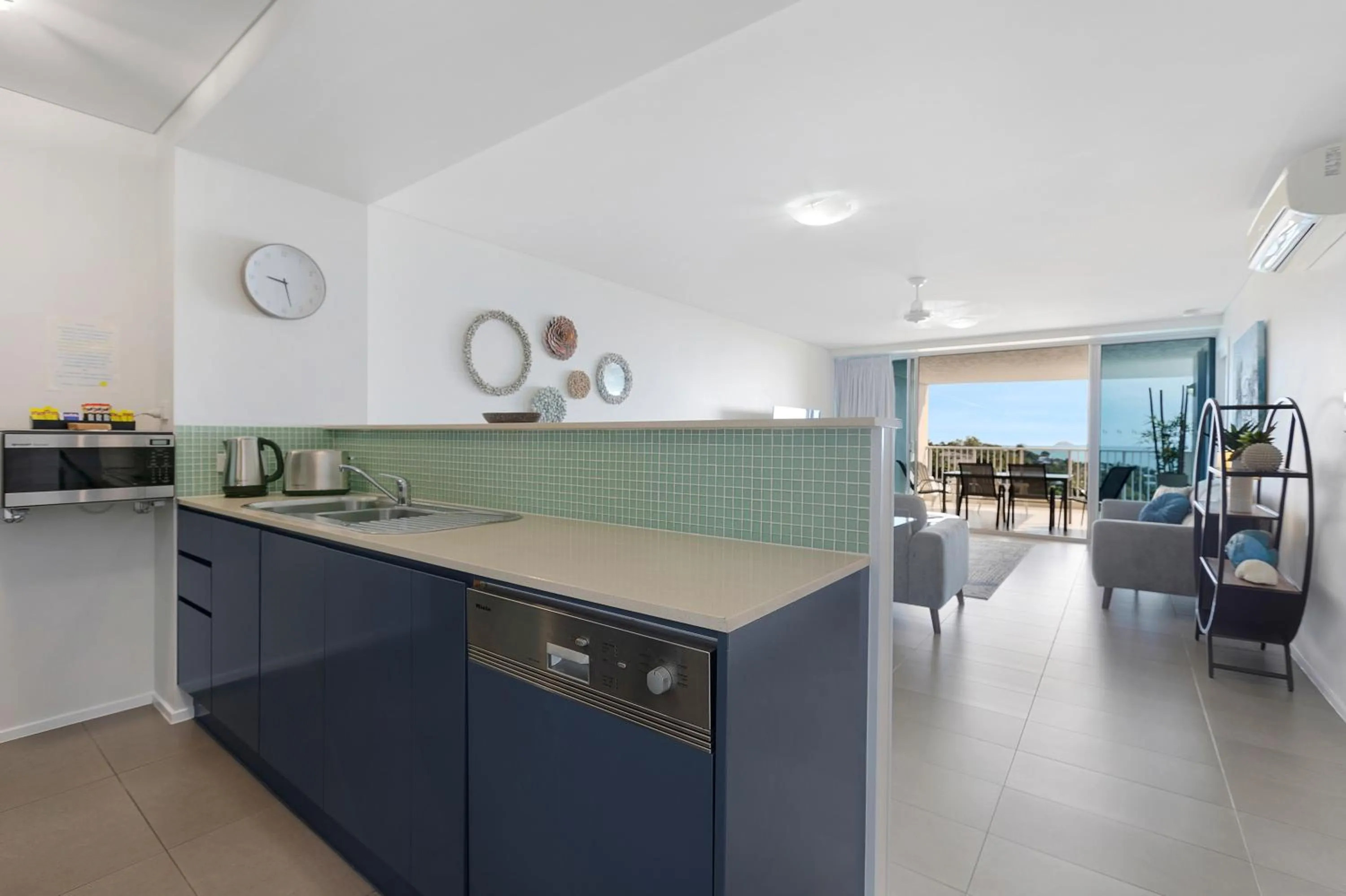 Kitchen or kitchenette in Azure Sea Whitsunday Resort