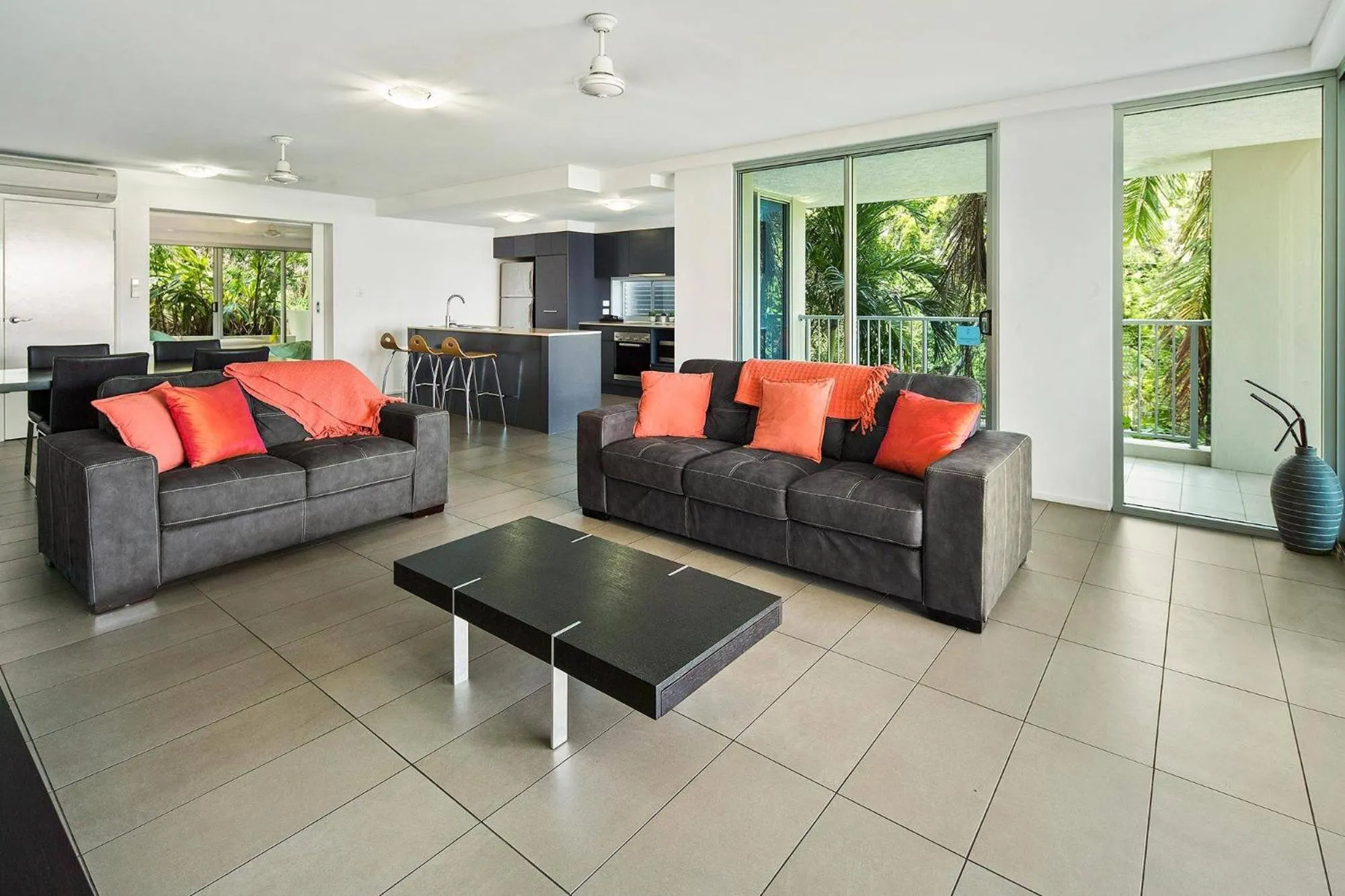 TV and multimedia in Azure Sea Whitsunday Resort